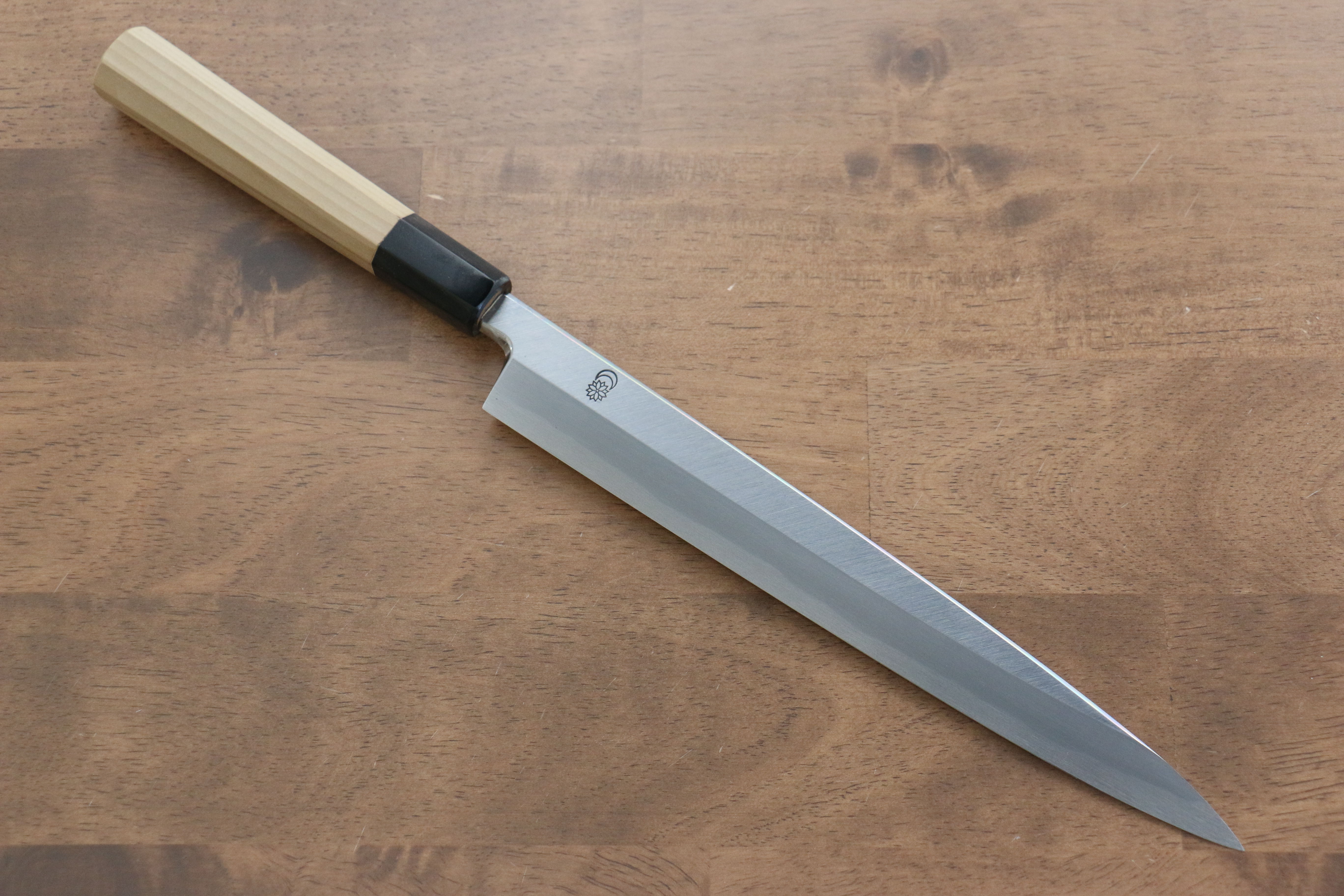 Premium Kikuzuki White Steel No.2 Yanagiba Sushi Knife 240mm - Japanese Magnolia Wood Handle - Professional Sushi Chef & Kitchen Knife for Precise Slicing, Sashimi & Fish Filleting