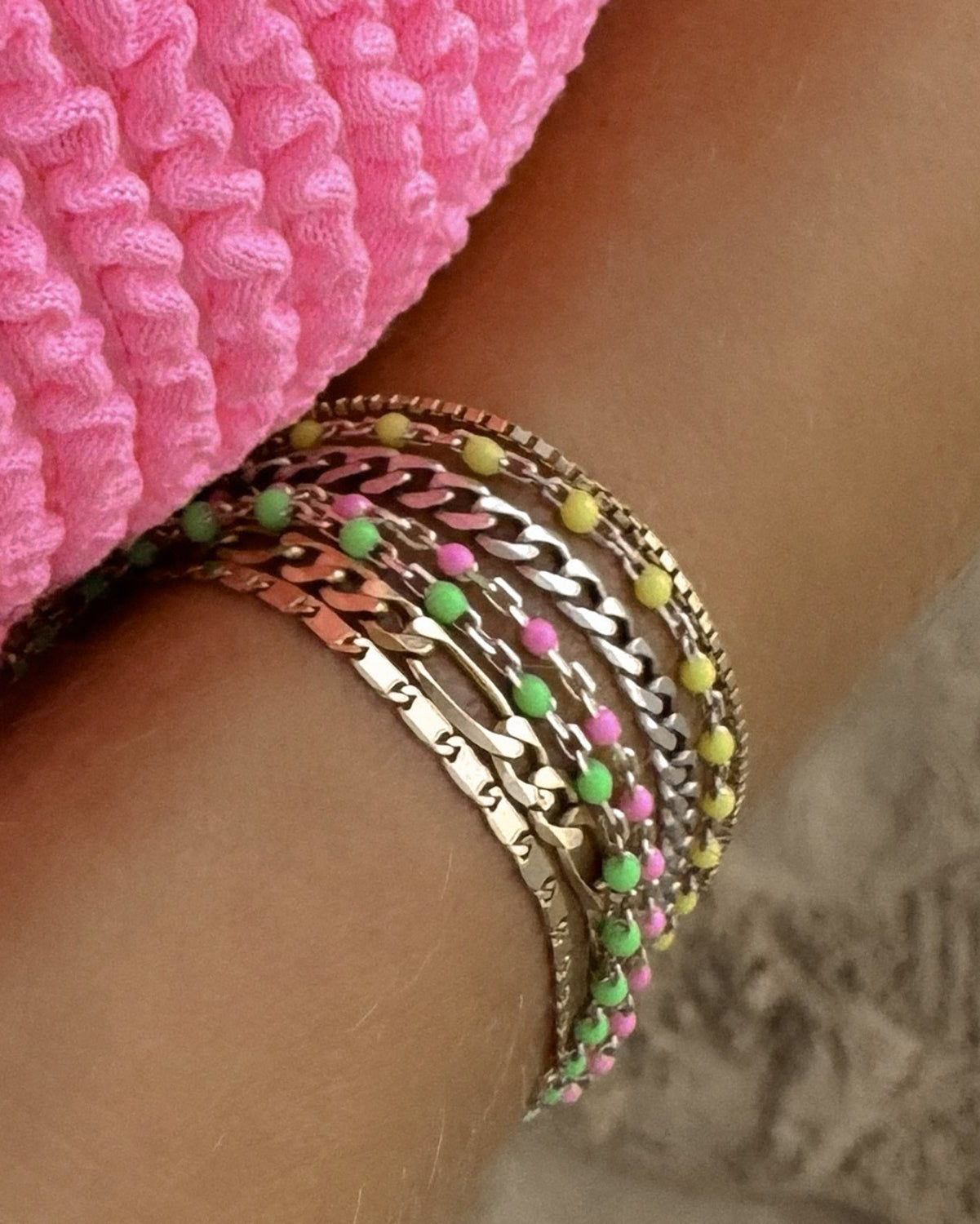 Colorful Bubblegum Candy Chain Bracelet for Kids & Teens - Fun Fashion Accessory for Parties, Gifts & Everyday Wear