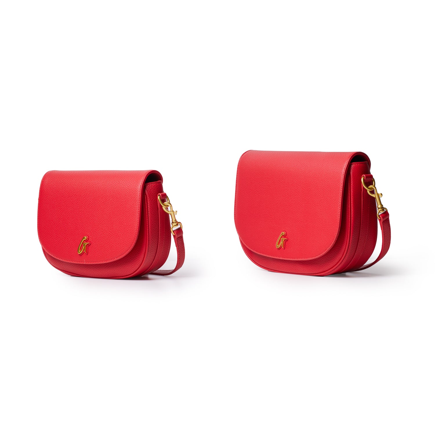 **Medium Pebble Shoulder Bag in Red - Stylish Crossbody Purse for Women, Trendy Handbag for Everyday Use, Work, and Travel**