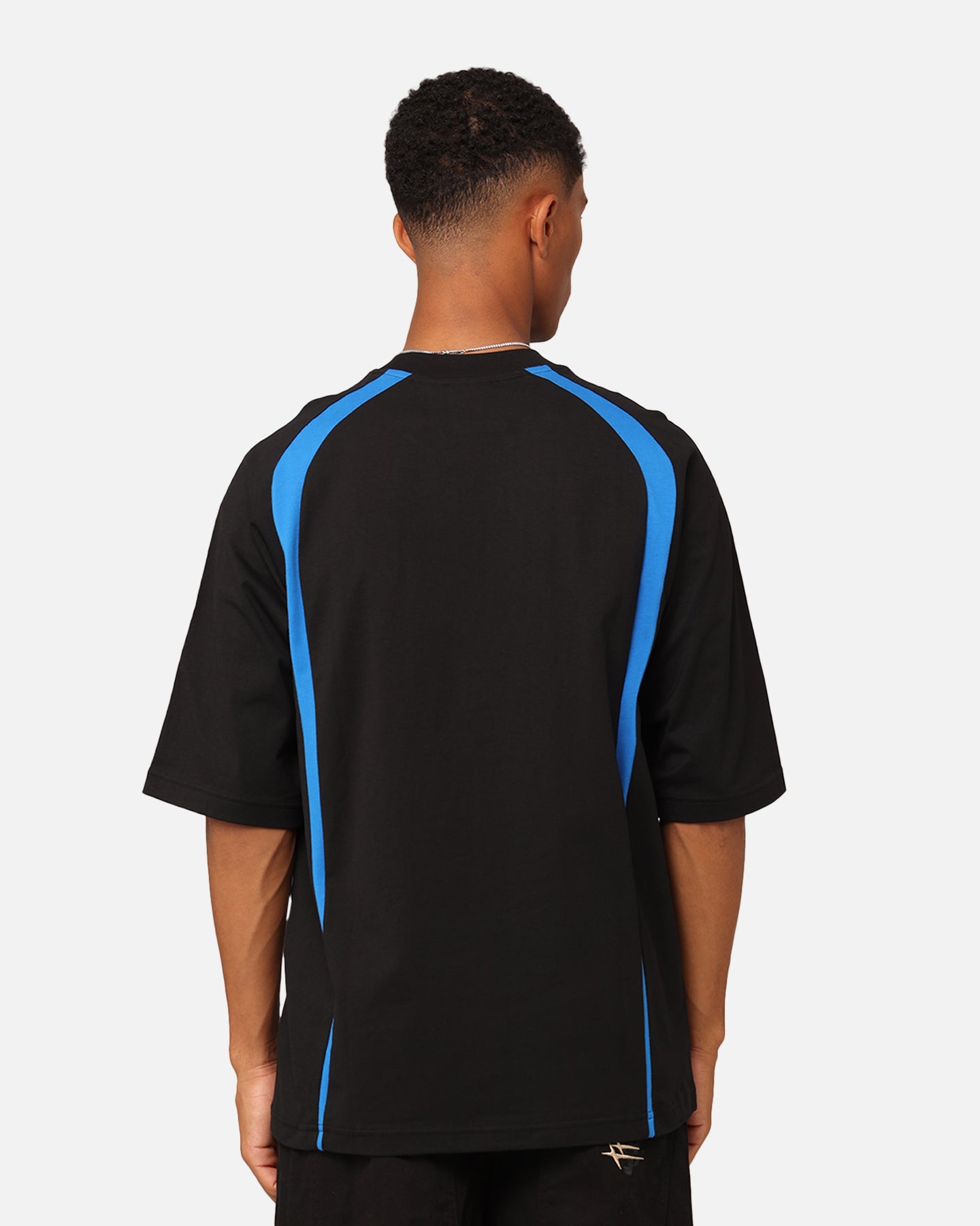 Adidas Oversized Black T-Shirt for Men & Women | Comfortable Cotton Streetwear Tee | Perfect for Casual Wear, Gym & Everyday Outfits