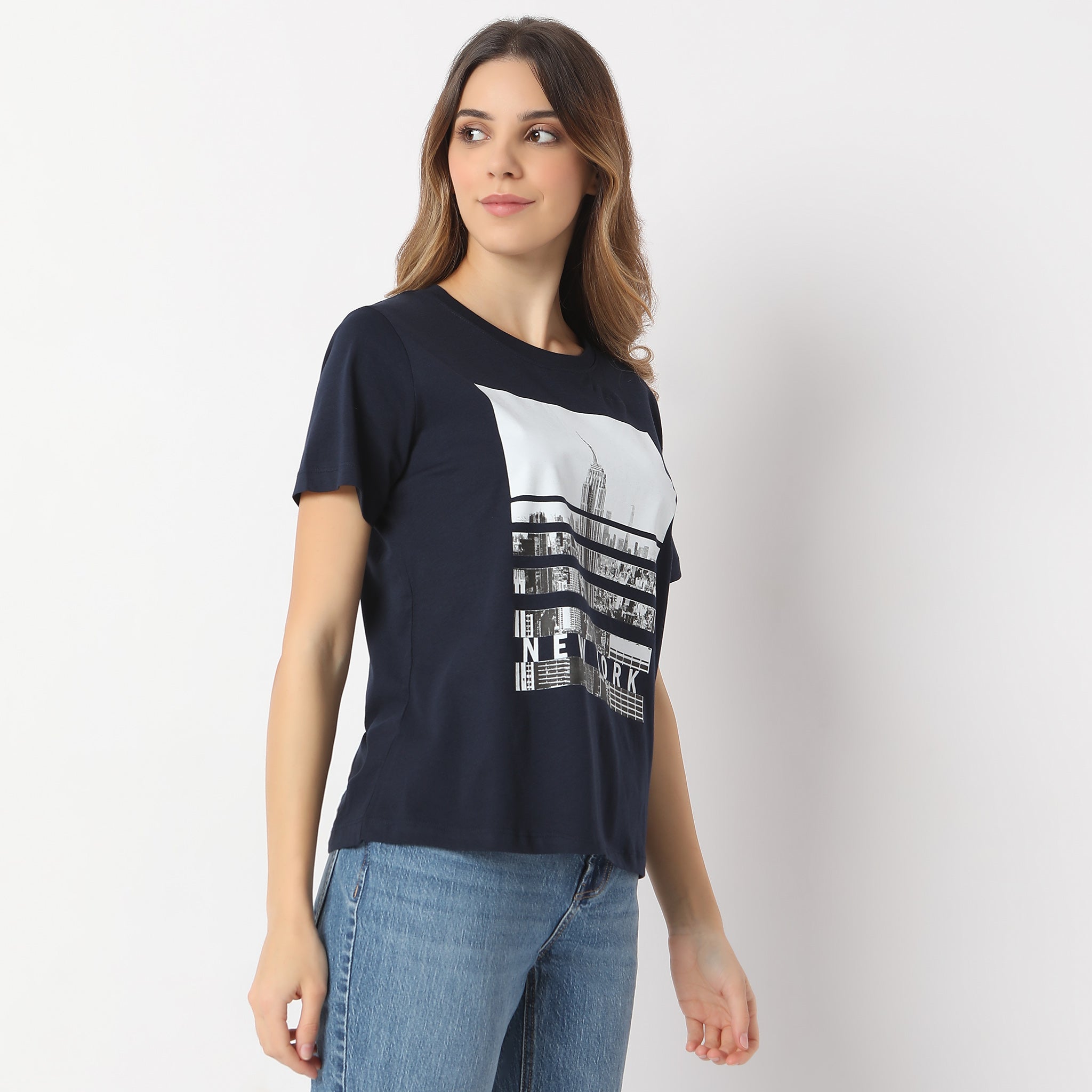 Stylish Graphic Short Sleeve T-Shirt for Men & Women - Trendy Casual Cotton Tee for Everyday Wear, Street Fashion, and Summer Outfits