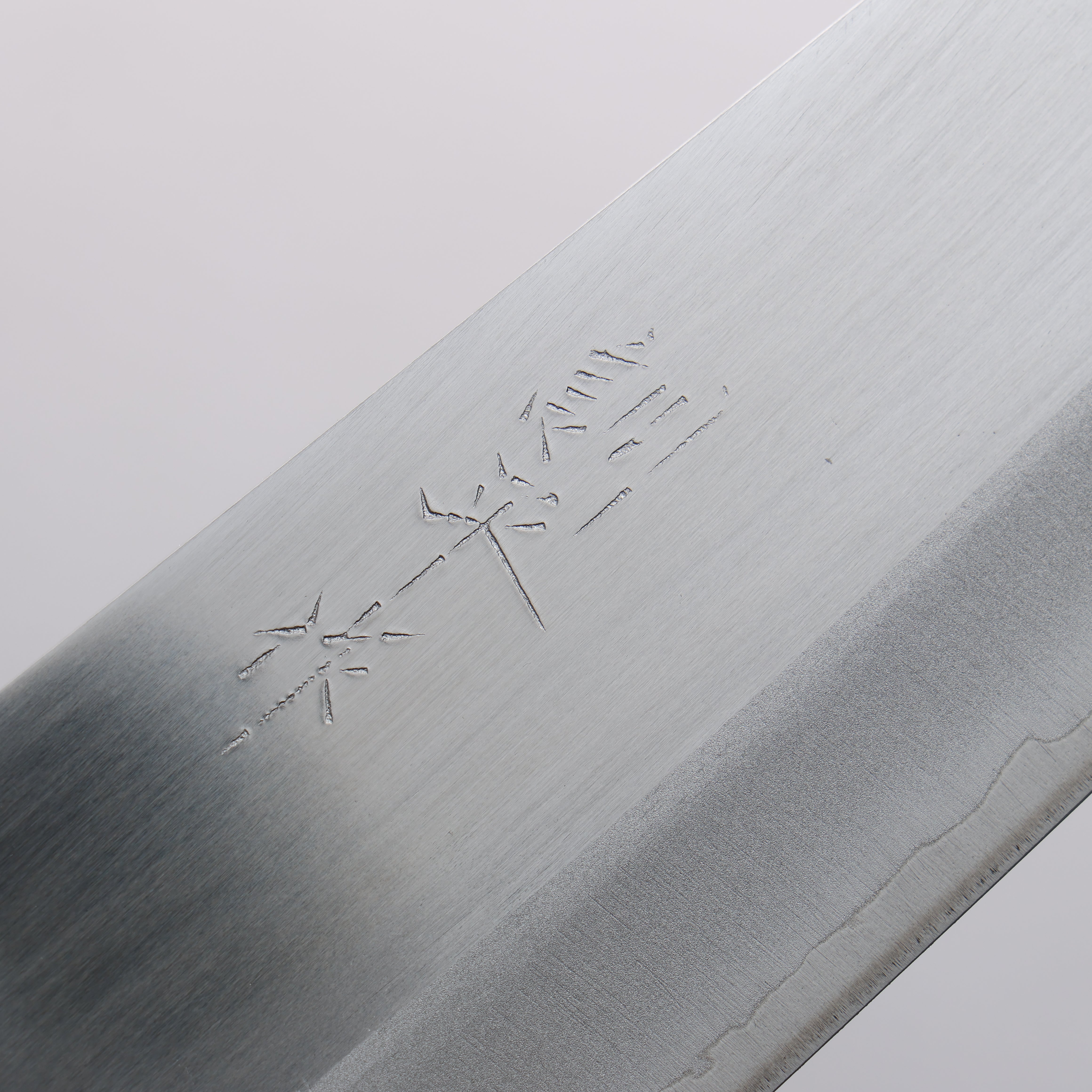 Kunihira VG1 Migaki Finished Gyuto 180mm Chef Knife - Japanese Damascus Steel with Navy Blue Pakka Wood Handle - Perfect for Sushi, Meat Cutting & Professional Kitchen Use