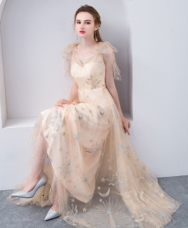 Elegant Champagne Tulle Long Prom Dress for Women - Formal Evening Gown for Homecoming, Ball & Special Occasions