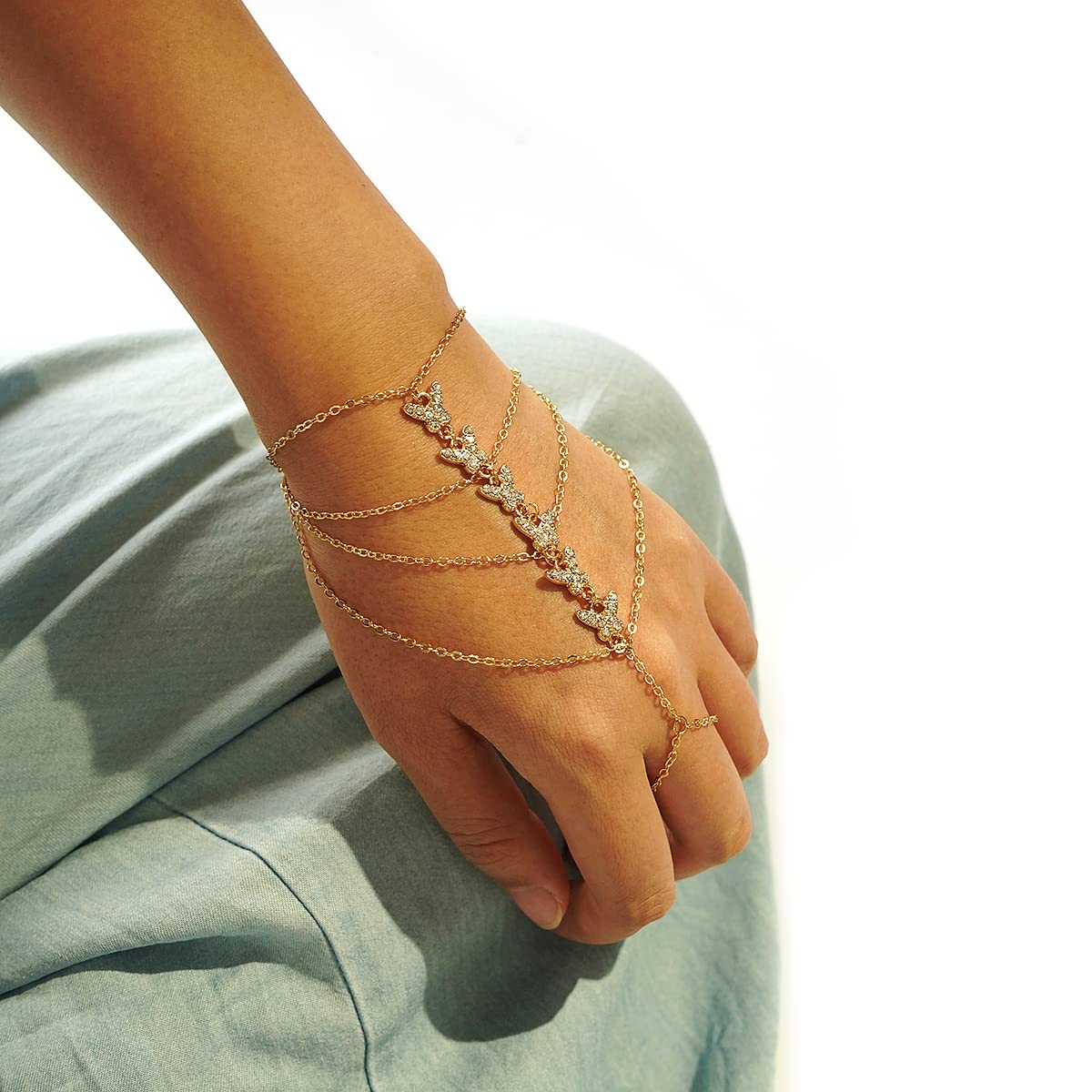 Stylish Suyi Rhinestone Finger Ring Bracelet & Hand Harness Chain - Elegant Jewelry Gift for Women - Perfect for Parties, Weddings & Date Nights