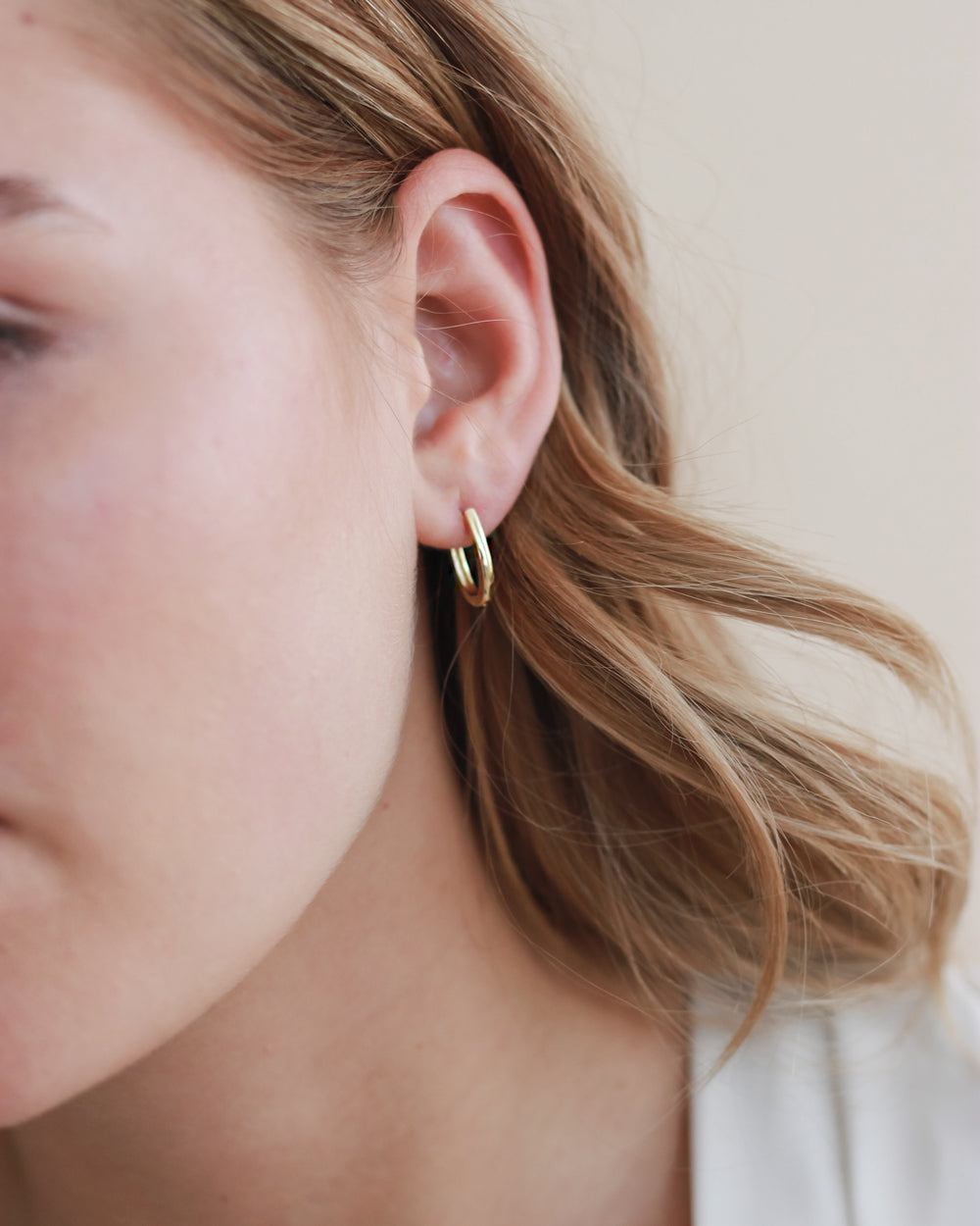 2 in 1 CZ Huggie Hoop Earrings - Gold Plated Huggie Hoops with Cubic Zirconia for Women, Perfect for Everyday Wear, Date Night & Special Occasions