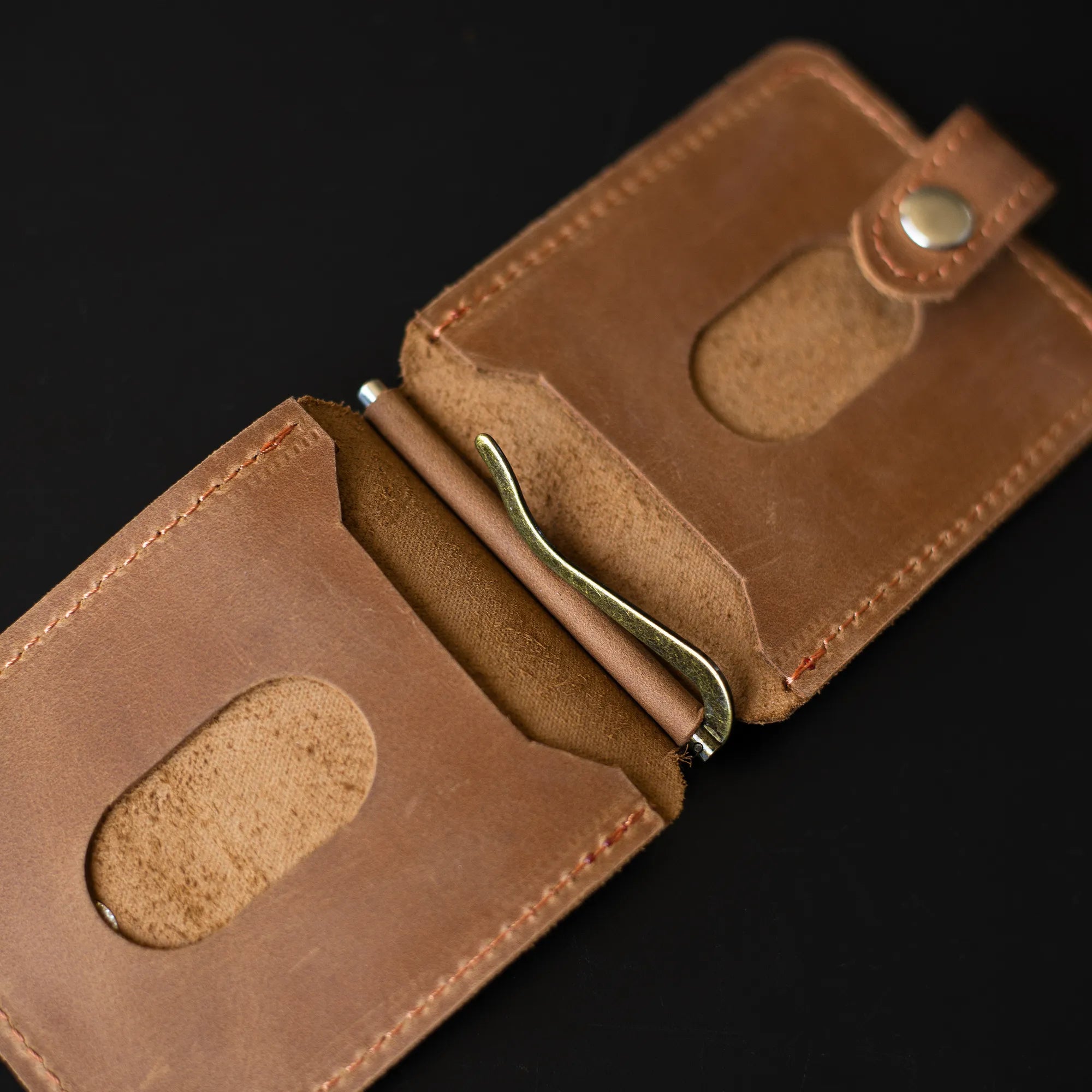 Premium Genuine Leather Wallet with RFID Blocking & Money Clip - Slim Bifold Wallet for Men - Perfect for Everyday Carry, Travel, and Business Use