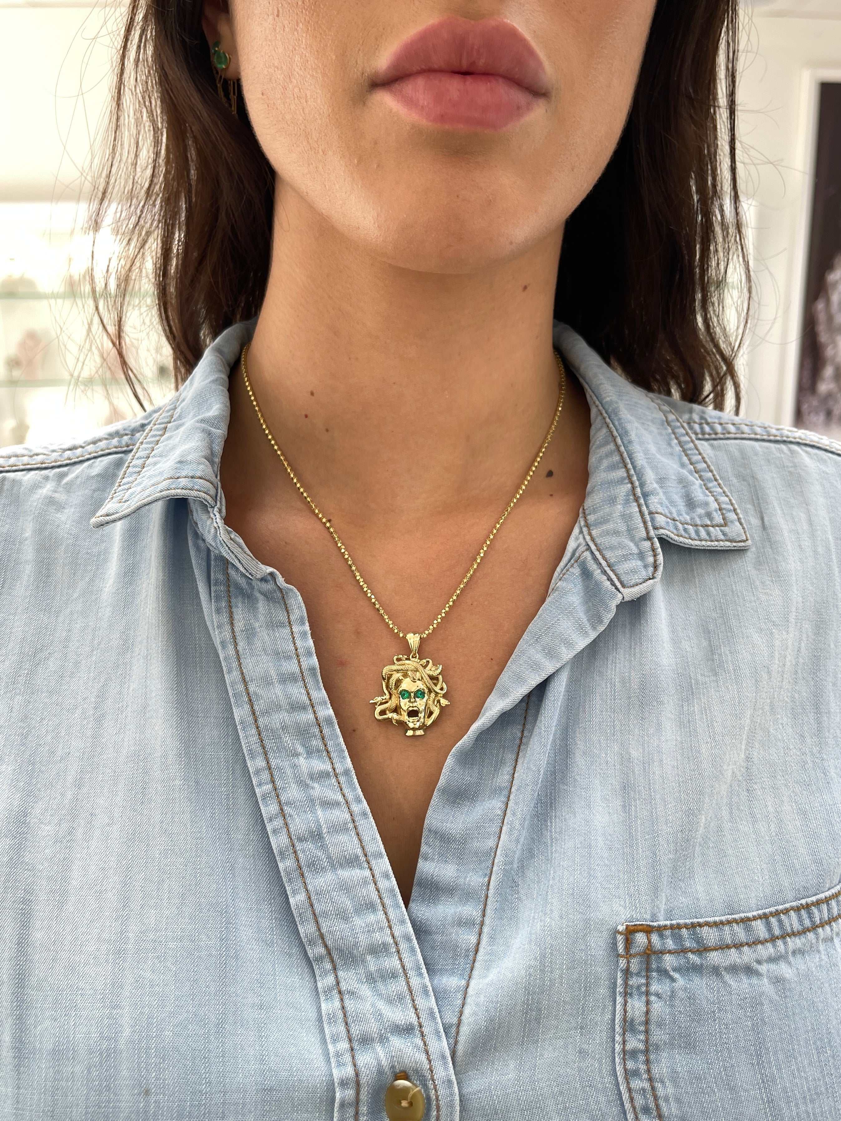 14K Solid Gold Emerald Medusa Head Pendant Necklace for Women - Elegant Greek Mythology Jewelry Gift for Birthday, Anniversary & Special Occasions