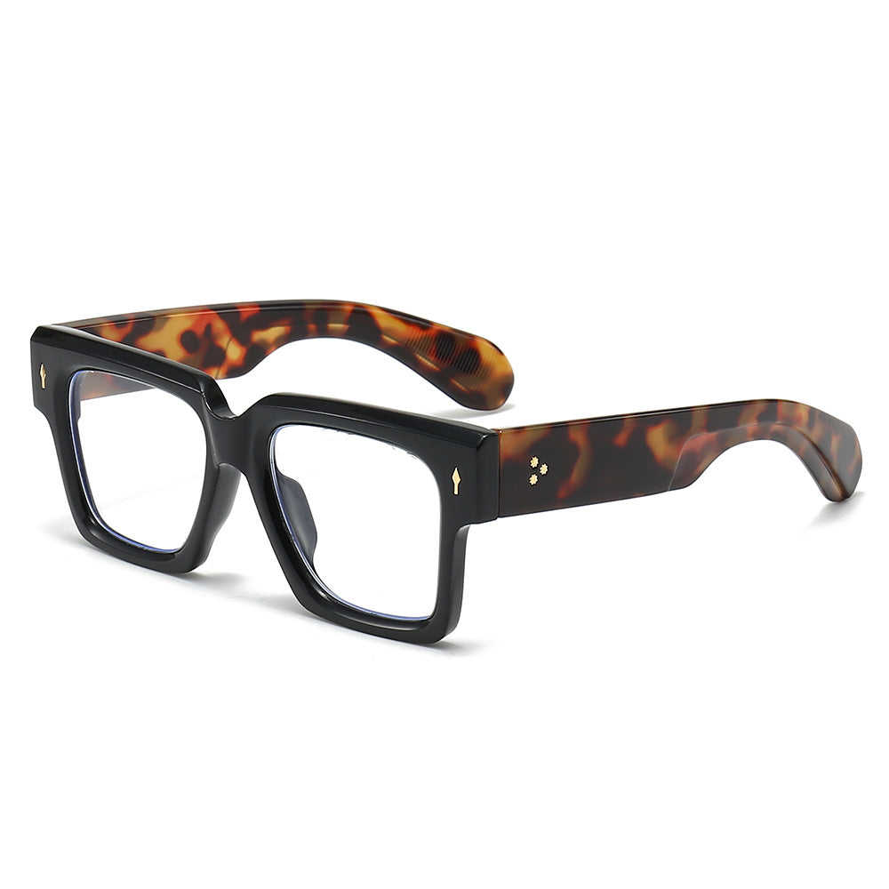 Black leopard-square