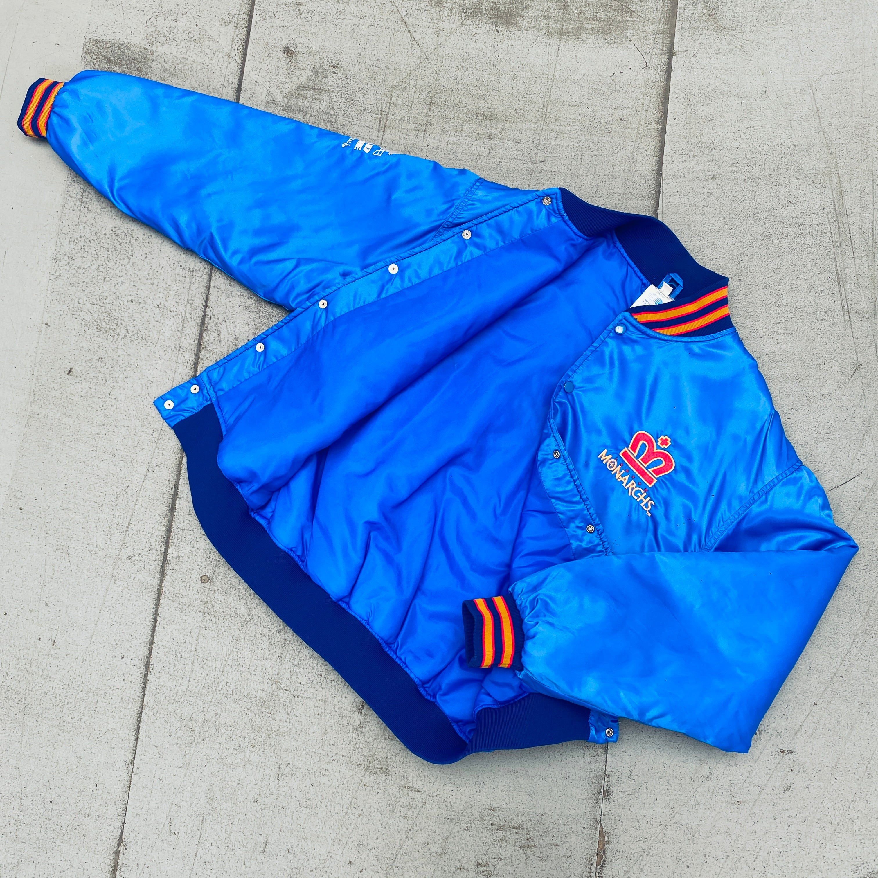 WLAF: London Monarchs 1992 Satin Reverse Embroidered Spellout Bomber Jacket (Large) - Vintage Football Jacket for Sports Fans & Retro Fashion Enthusiasts