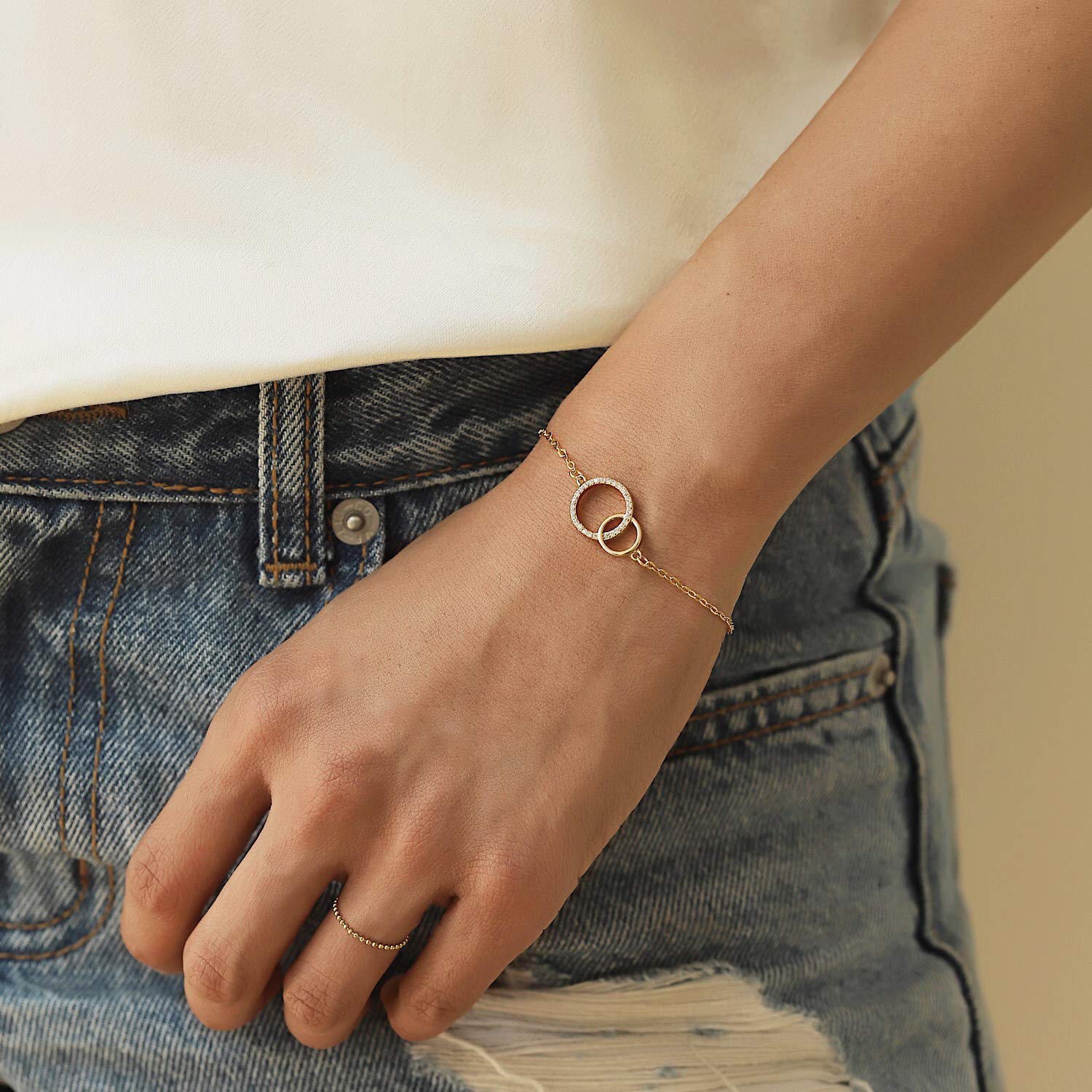 A+O Sister Gift - Interlocking Circle Necklace & Bracelet Set in Gold, Rose Gold, or Sterling Silver | Perfect for Birthdays, Anniversaries, and Best Friend Gifts