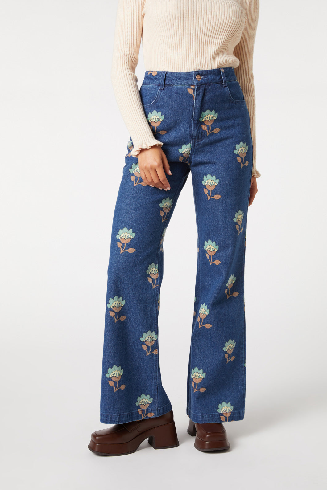 Vintage Floral High Waist Flare Jeans for Women - Retro 70s Style Denim Pants for Casual Outfits & Boho Fashion