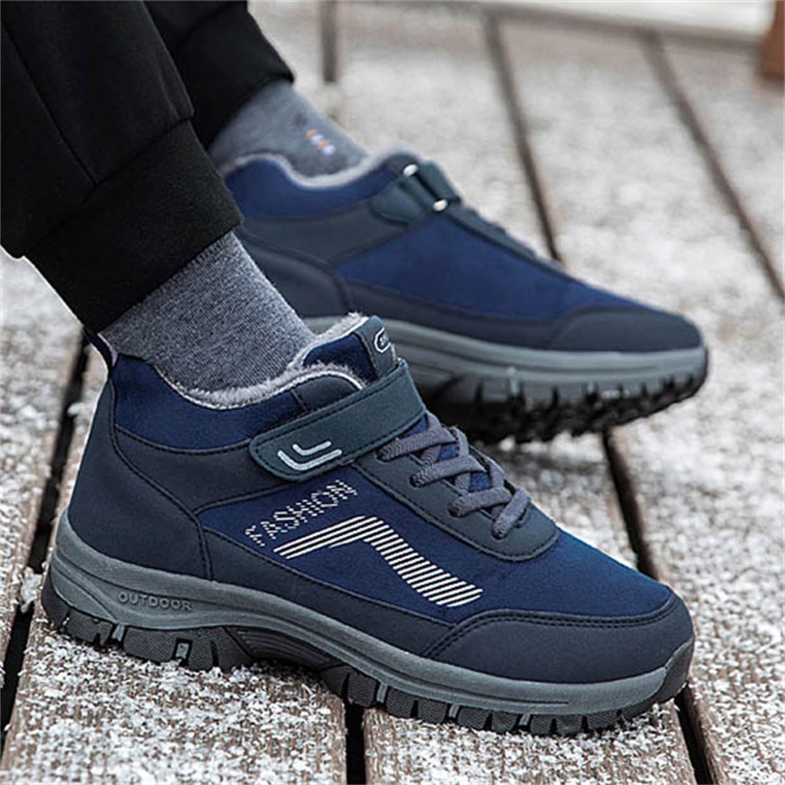 **Men's Waterproof Hiking Boots - Non-Slip Winter Snow Boots with Warm Plush Lining for Outdoor Trekking & Barefoot Comfort - Ideal for Camping, Snow Hiking & Cold Weather Walking**