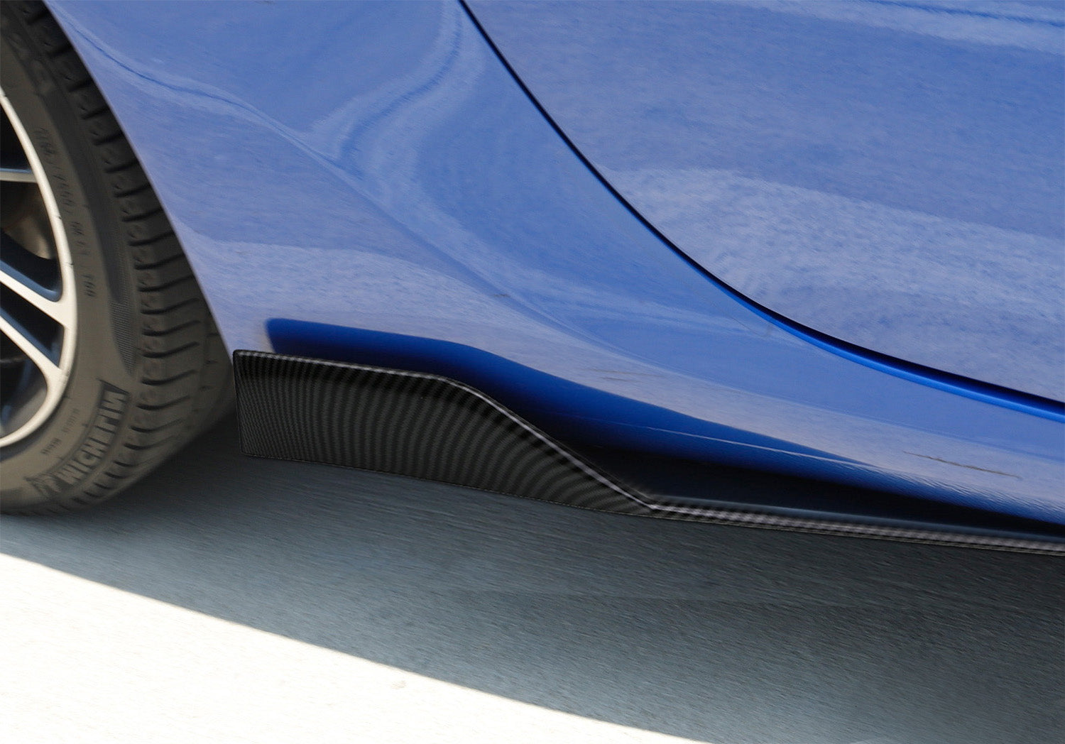 Premium Carbon Fiber Universal Rear Side Skirt Winglets Diffusers - Extra Long Left/Right Design for Enhanced Aerodynamics & Style | Perfect for Sports Cars, Tuner Vehicles & Performance Upgrades