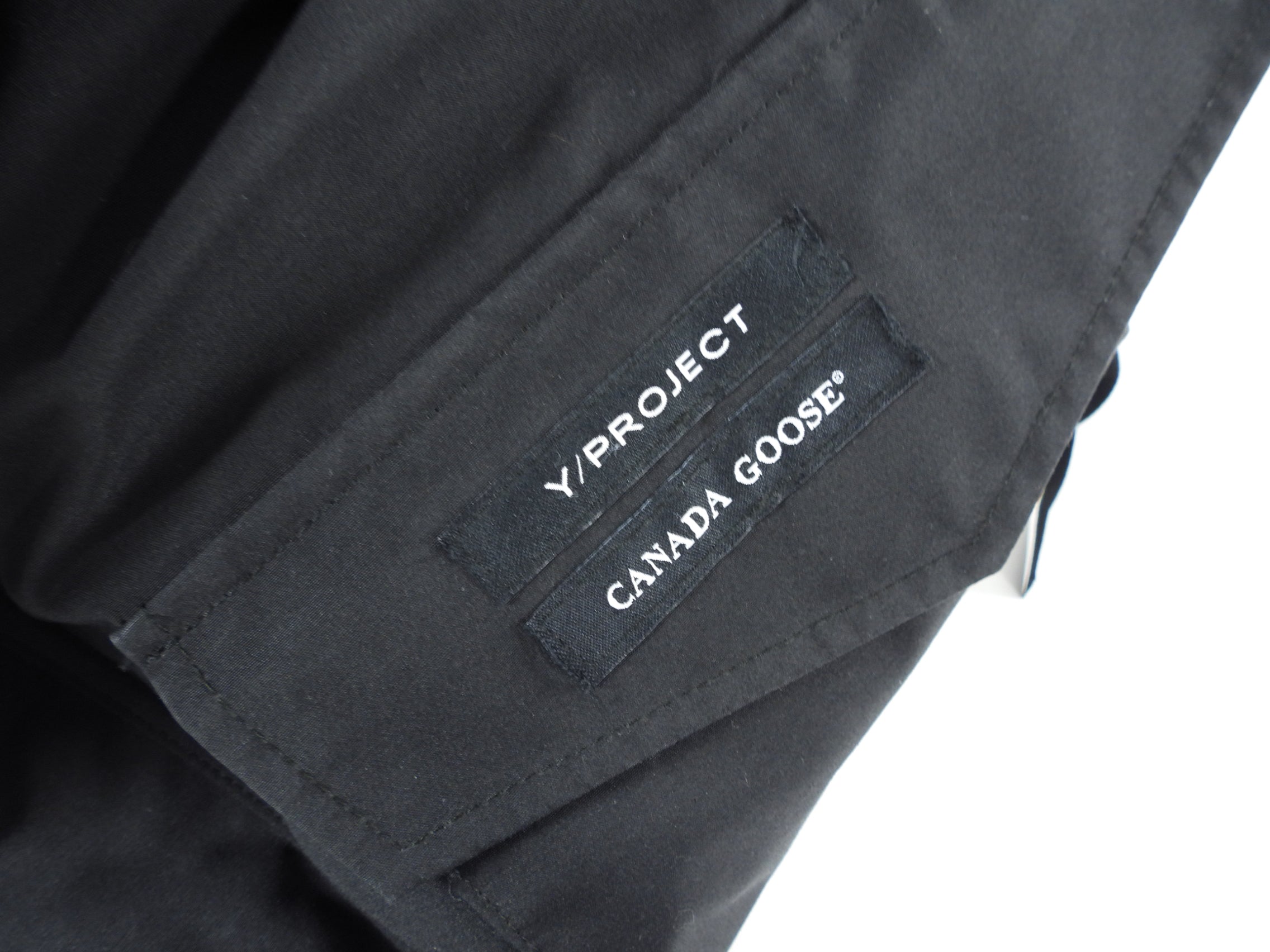 Canada Goose x Y Project Unisex Black Constable Parka - Women's L / Men's M - Winter Coat for Urban Fashion & Extreme Cold Weather Protection