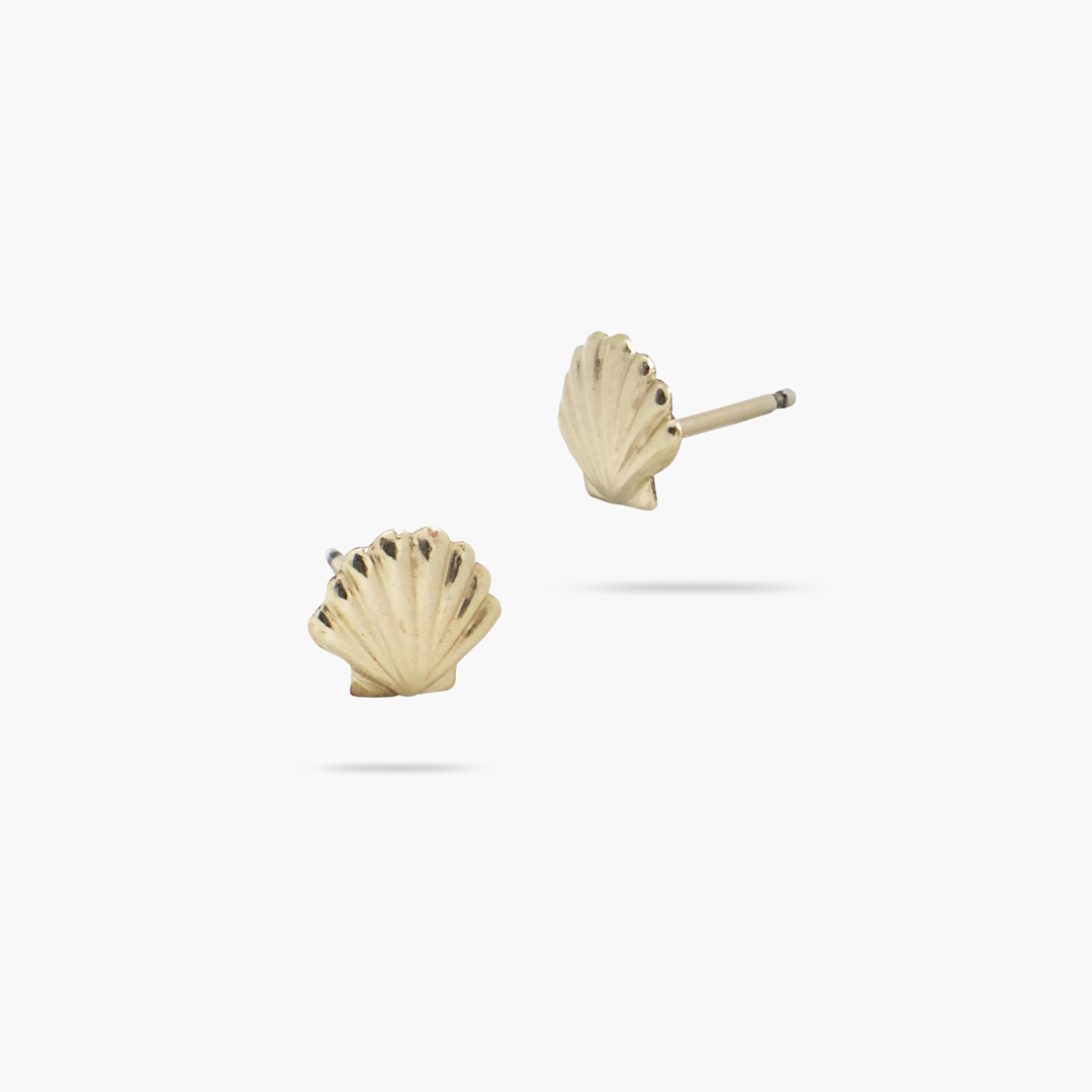 14k Solid Gold 6mm Shell Stud Earrings for Women - Hypoallergenic Luxury Jewelry Gift for Her - Perfect for Everyday Wear, Date Night & Special Occasions