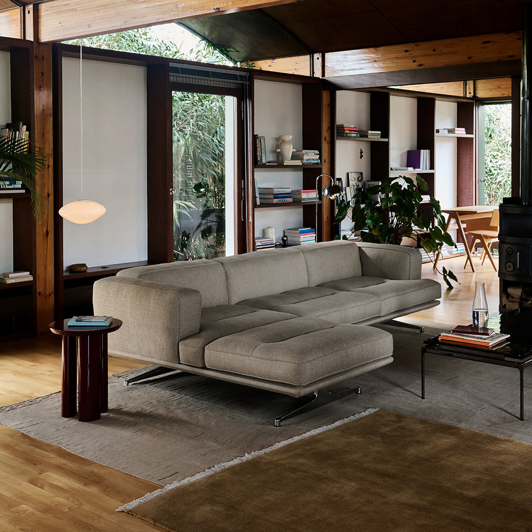 Inland AV42 Chaise Longue Sofa - Modern Lounge Chair for Living Room, Bedroom & Patio - Comfortable Reclining Sectional with Pillows - Perfect for Relaxing, Reading & Napping