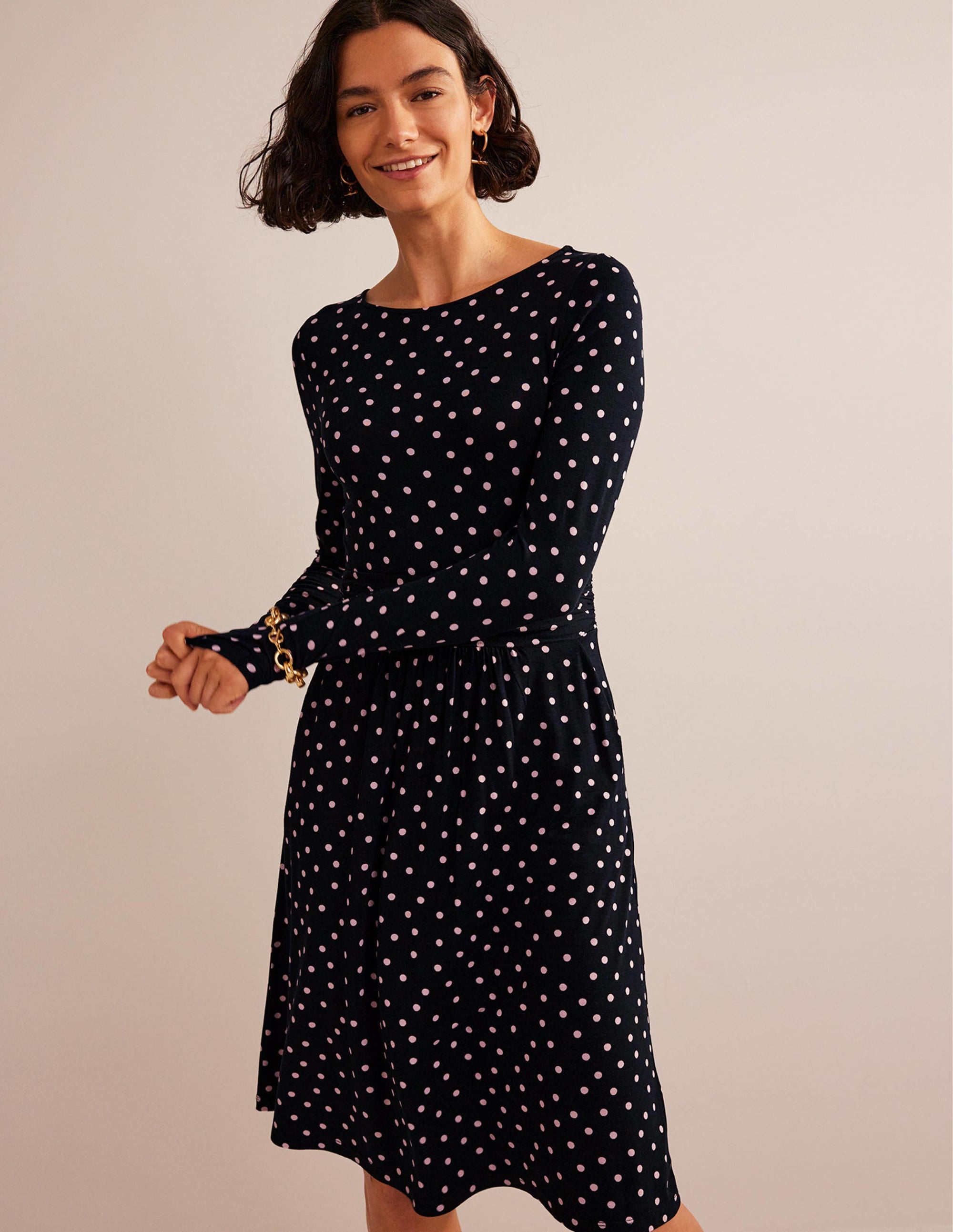 Abigail Jersey Dress in Black and Milkshake with Spot Print - Casual Summer Dress for Women | Perfect for Beach, Vacation and Everyday Wear