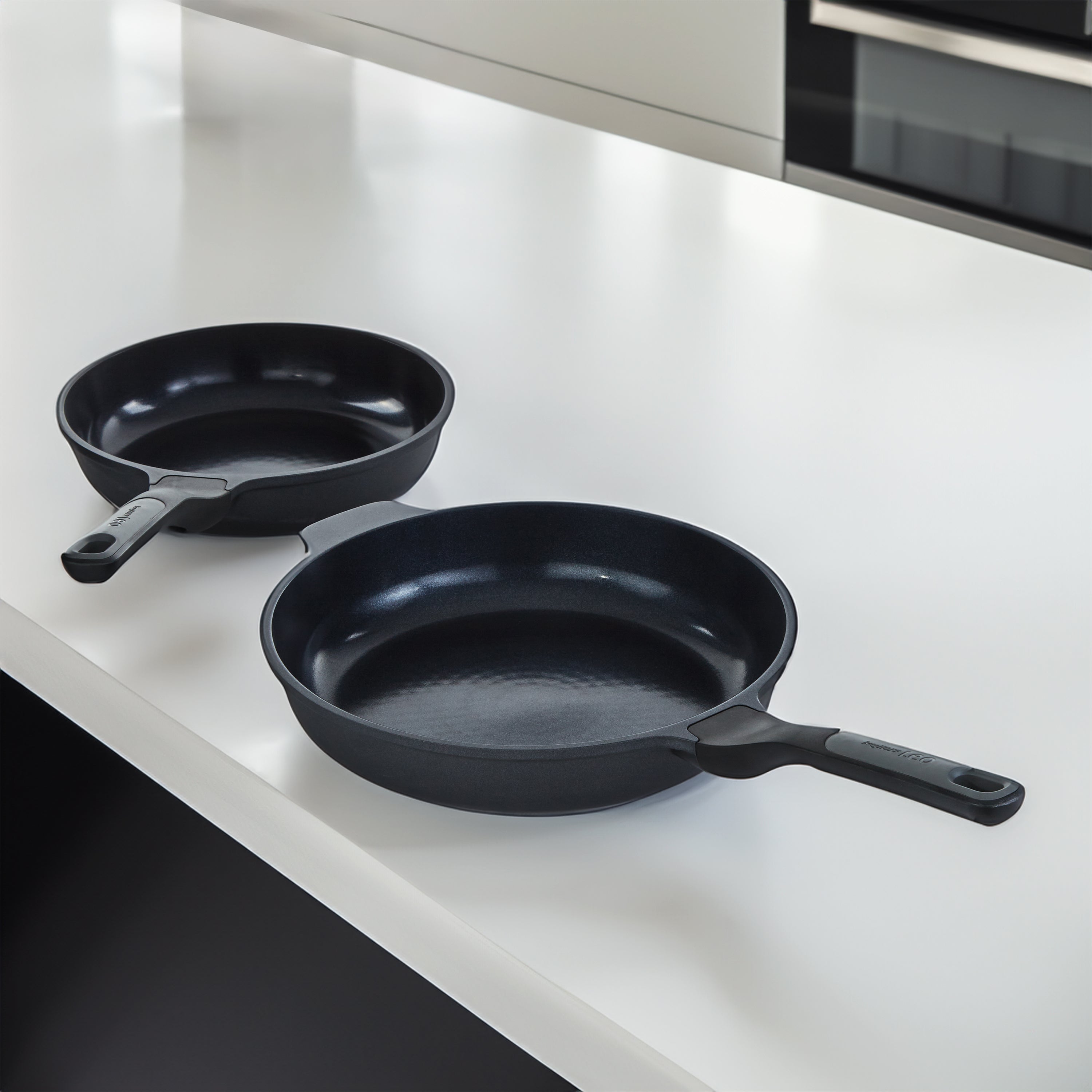 BergHOFF Leo Stone+ 2-Piece Nonstick Ceramic Frying Pan Set - Recycled Aluminum Cookware for Healthy Cooking | Perfect for Sautéing, Frying & Omelets