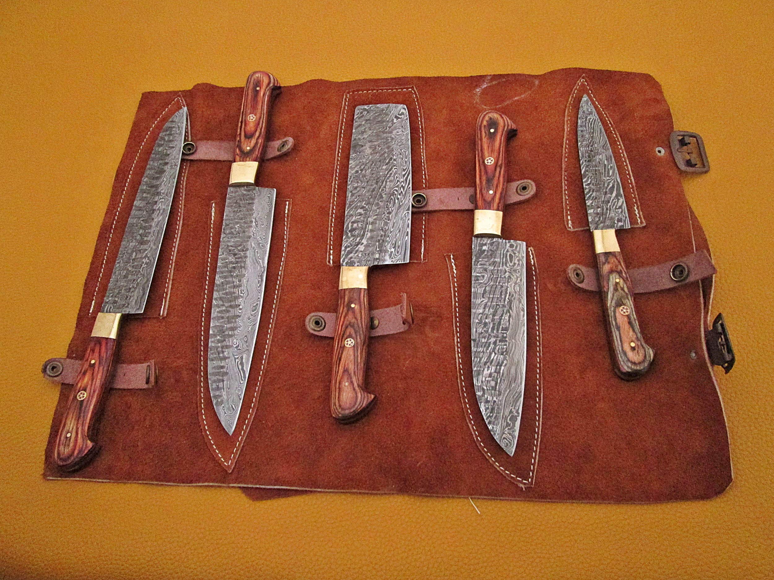 Premium 5-Piece Damascus Steel Kitchen Knife Set with 2-Tone Wood Handle - 54