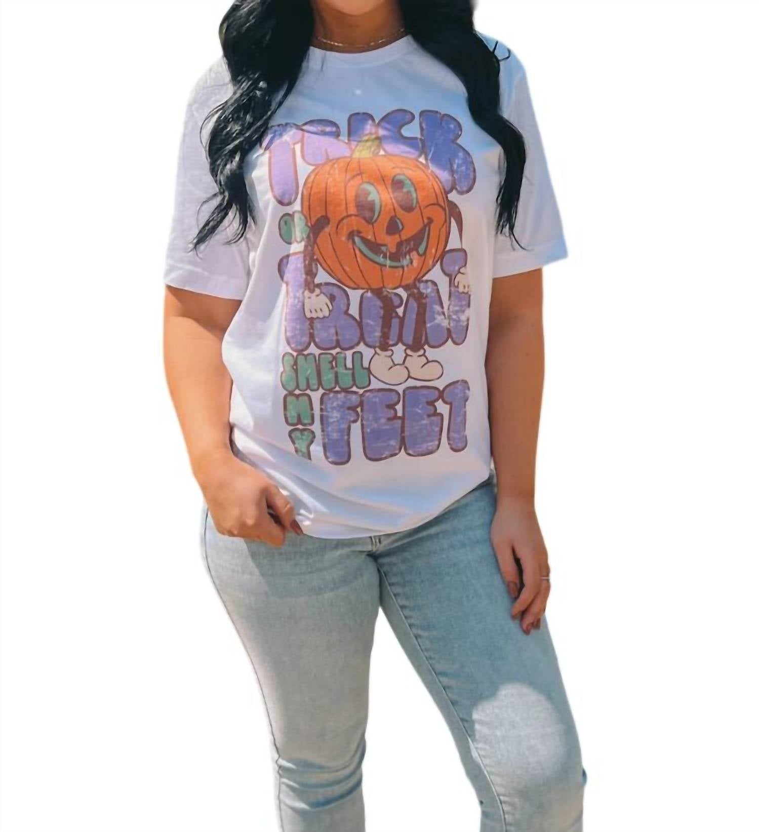 Funny Trick or Treat Smell My Feet Halloween Graphic Tee - White Cotton T-Shirt for Costume Parties & Spooky Celebrations