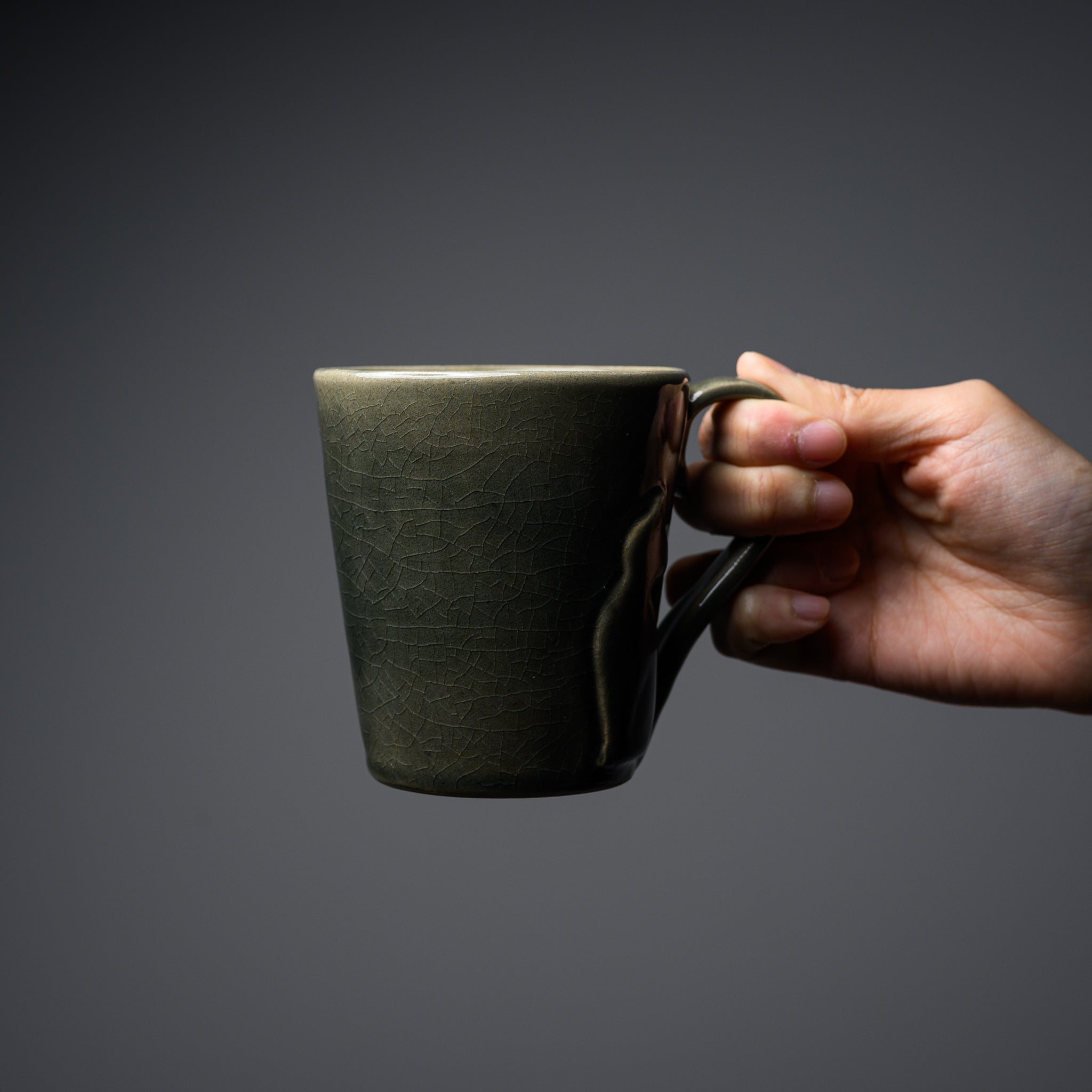 Wakasama Kiln Cat Mug 240ml - Handcrafted Ceramic Tea Cup with Cute Cat Design in Olive Green & Grey - Perfect for Coffee, Tea & Home Decor