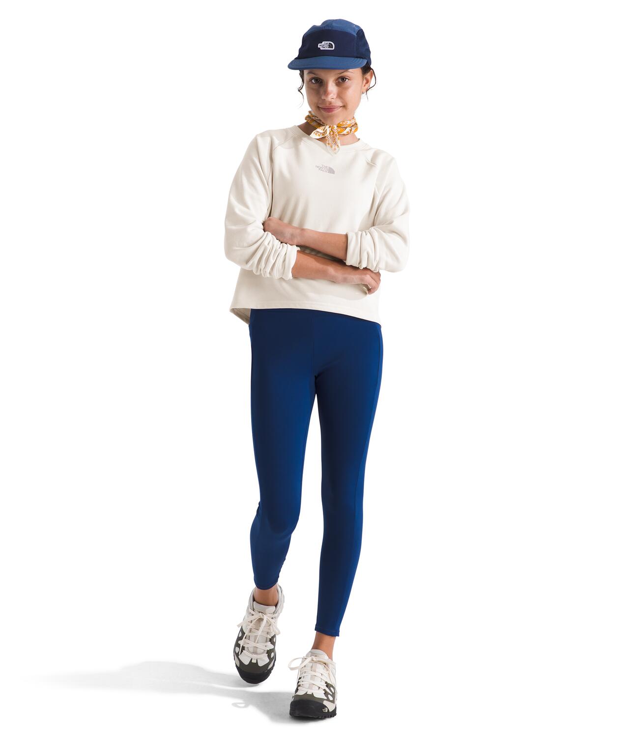 The North Face Youth Clover Terry Crew Sweatshirt for Girls - Soft Fleece Pullover for Outdoor Activities, School & Casual Wear