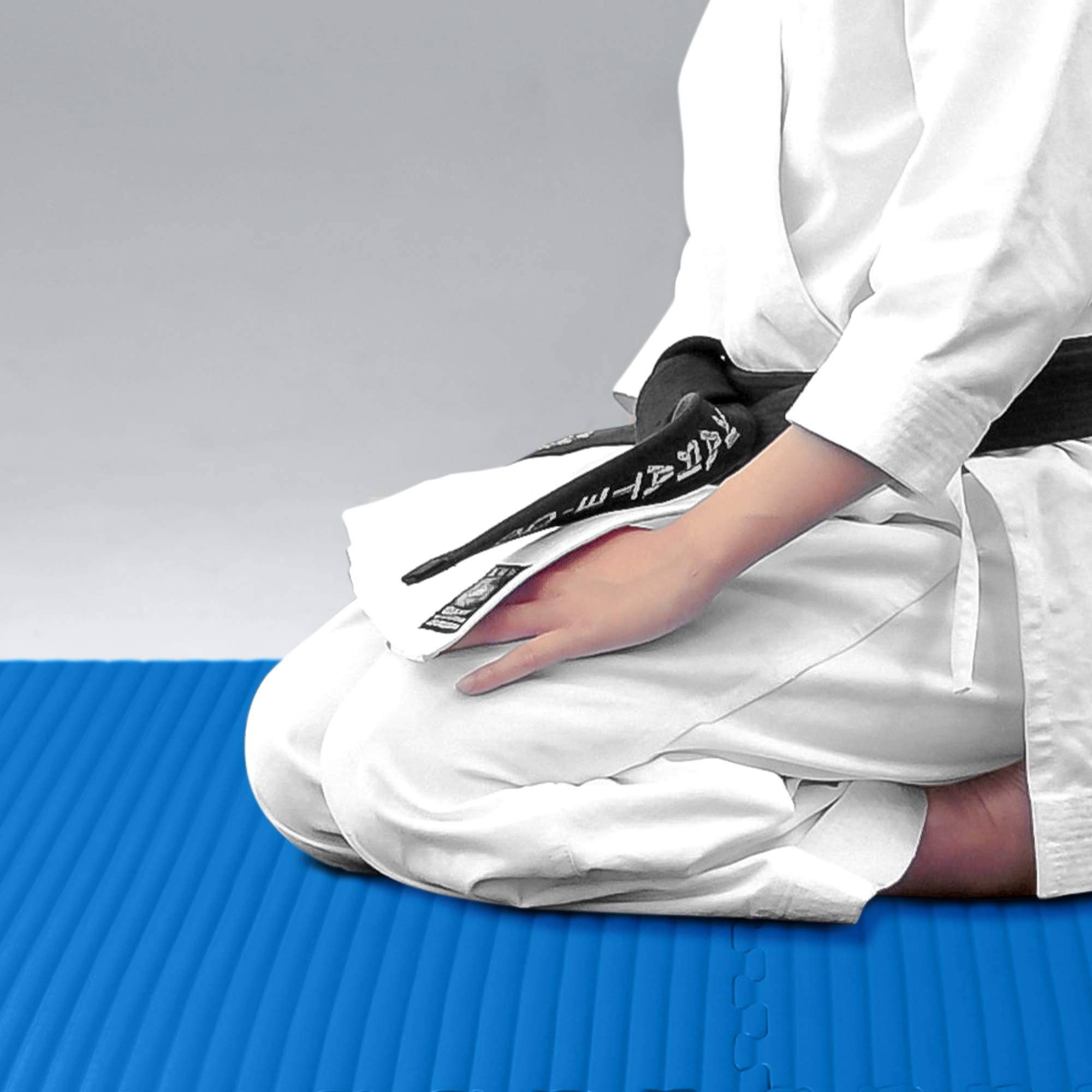 3/4 Inch Thick EVA Foam Martial Arts Exercise Mats - Interlocking Tatami Pattern Floor Tiles for Home Gym, MMA Training & Anti-Fatigue Workouts - 24