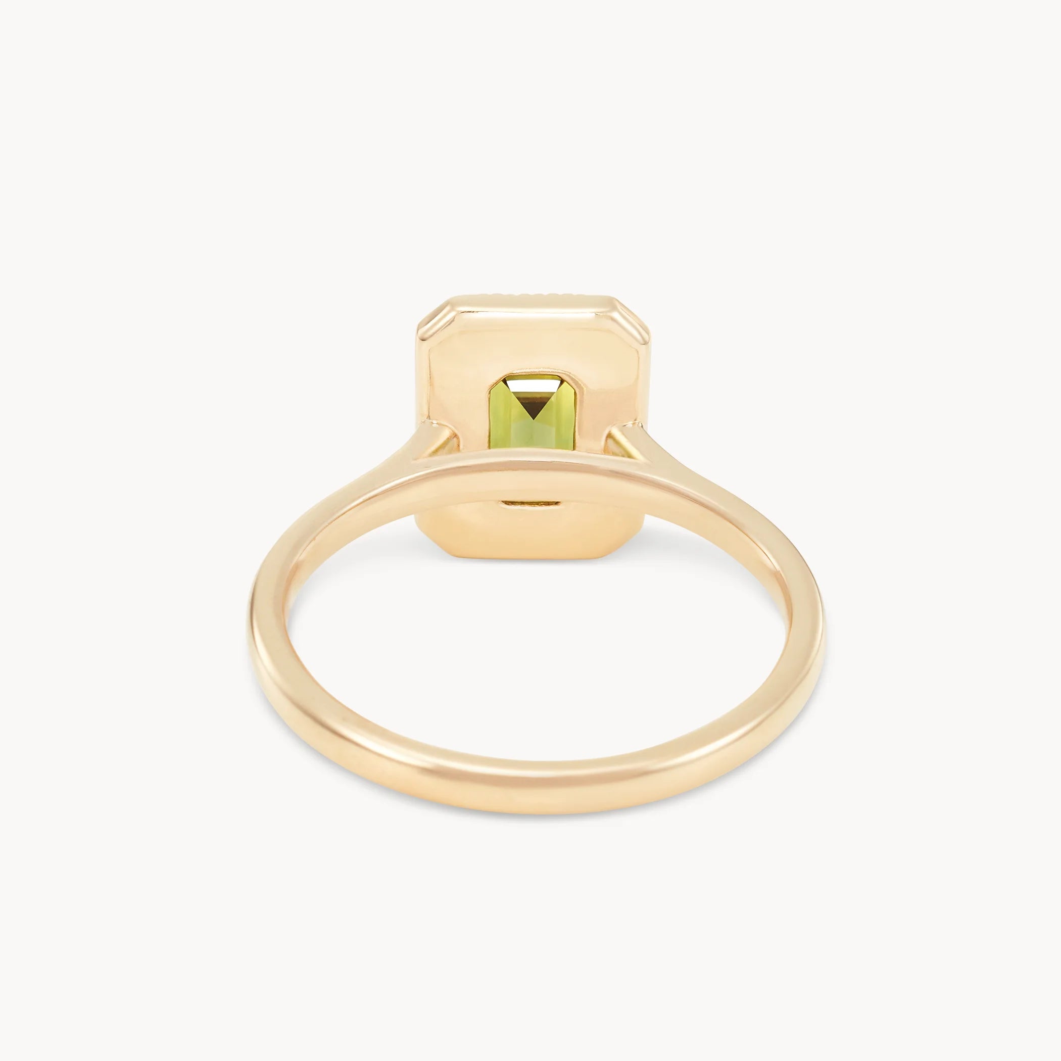 Unique Woods Aglow 14K Yellow Gold Emerald Cut Sapphire Ring - Perfect for Weddings, Anniversaries & Special Occasions
