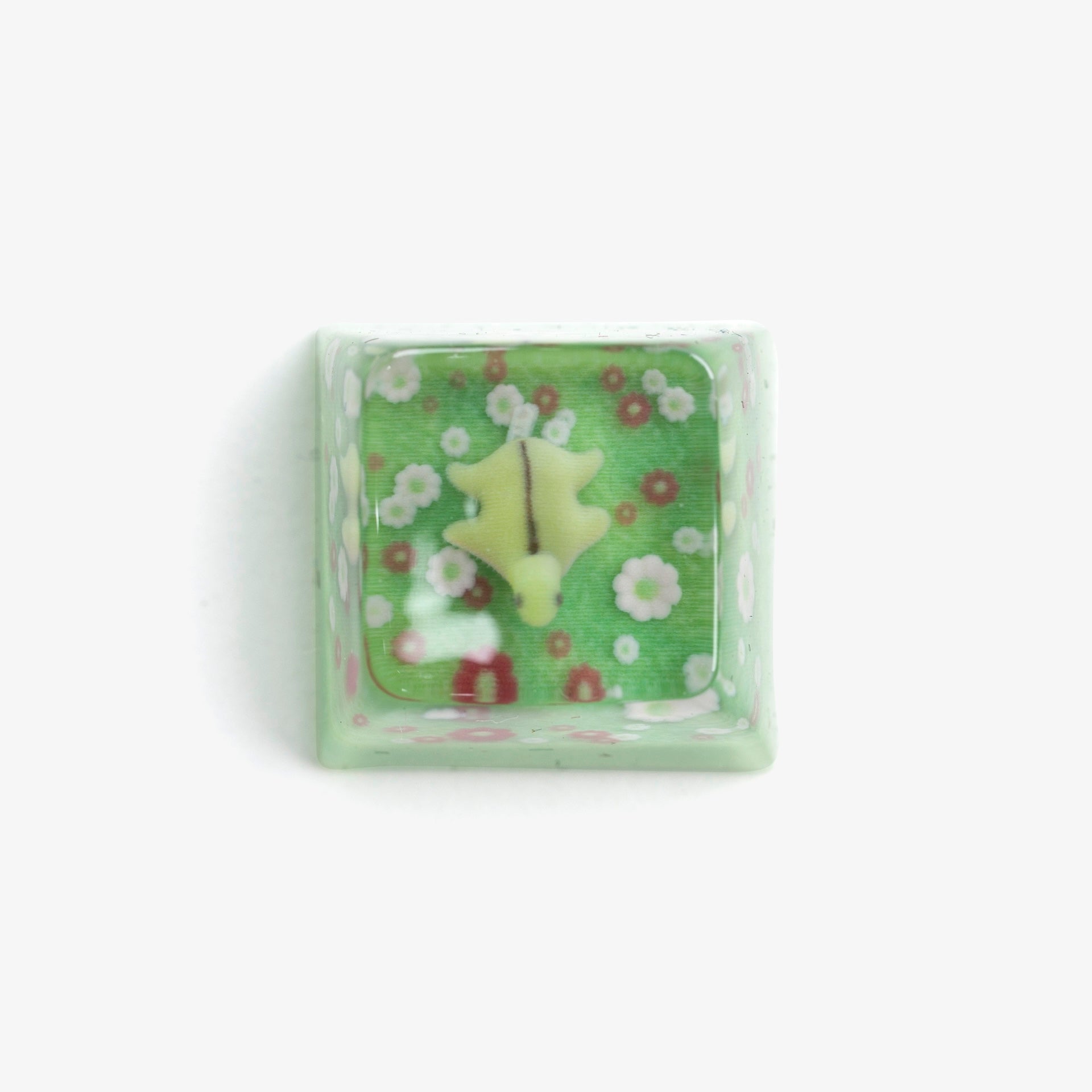 Apex Legends™ Higround Artisan Keycap - Nessie Design for Mechanical Keyboards | Perfect for Gaming & Typing Enthusiasts