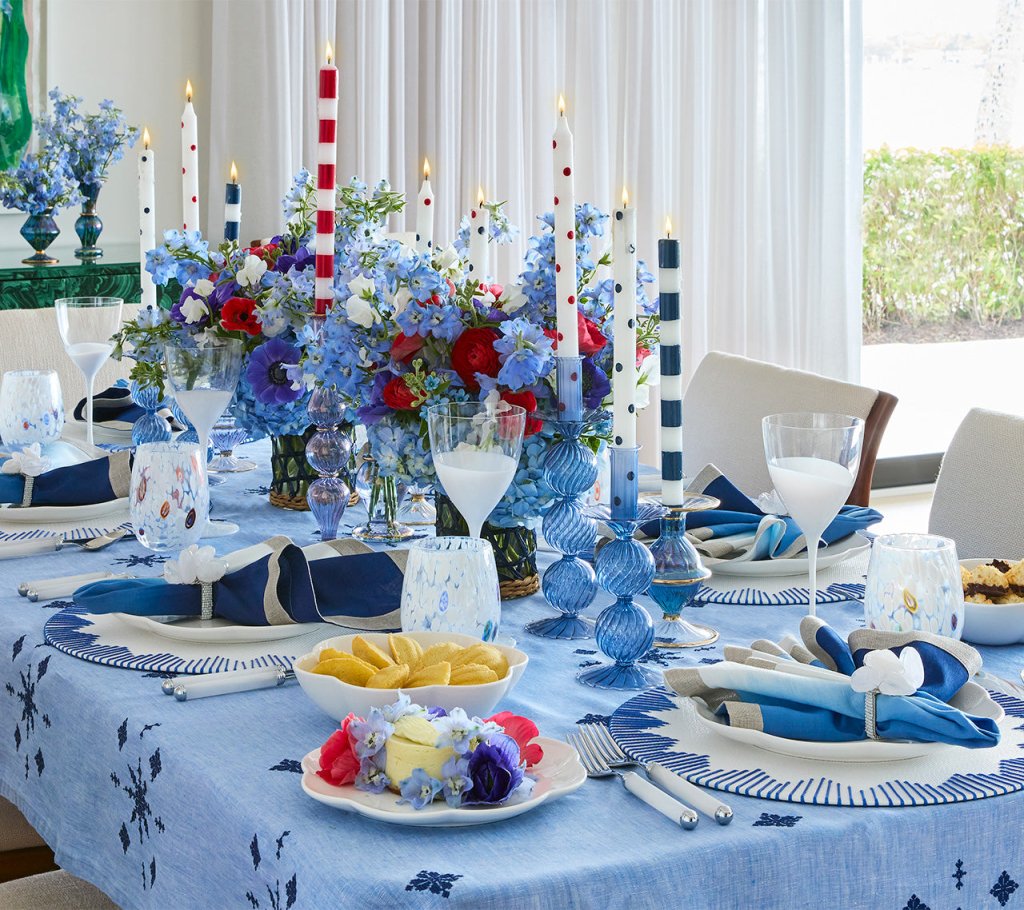 Dream Weaver Placemats Set of 4 - Elegant Woven Table Mats for Dining Room, Kitchen, or Outdoor Picnic - Perfect for Home Decor and Entertaining Guests
