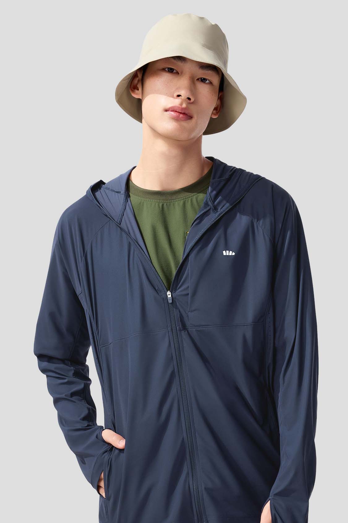 Aero Men's Ultra Light Cooling Sports Sun Jacket UPF100+ - Breathable Sun Protection for Running, Hiking & Outdoor Activities