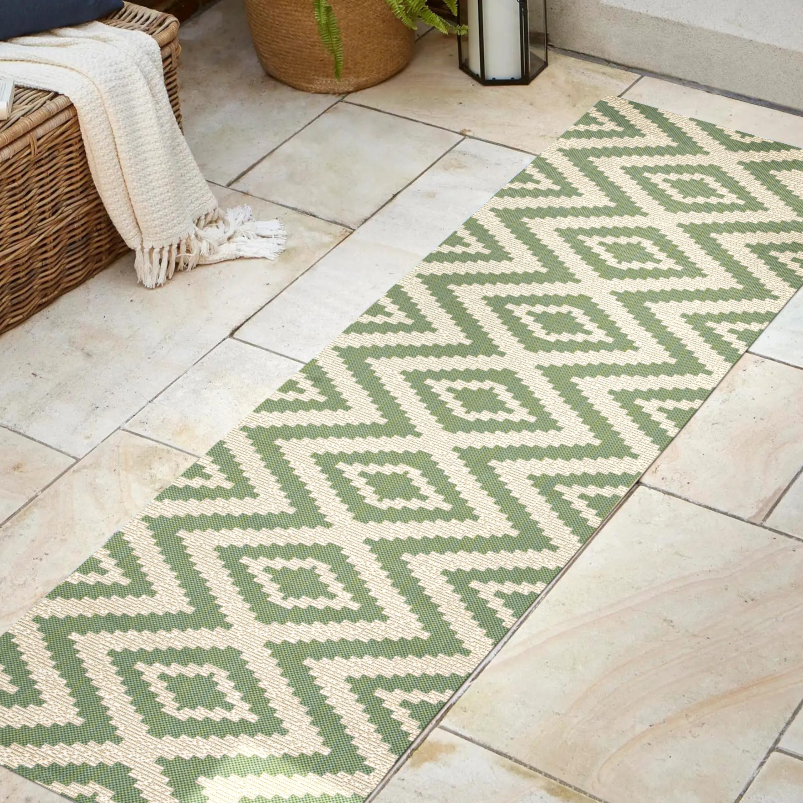 Jonathan Y SMB116B-28 Sintra Diamond Tribal Indoor/Outdoor Area Rug - Bohemian Coastal Design, Easy Cleaning, Non-Shedding - 2' x 8' Green/Cream - Perfect for Bedroom, Kitchen, Backyard & Patio Decor
