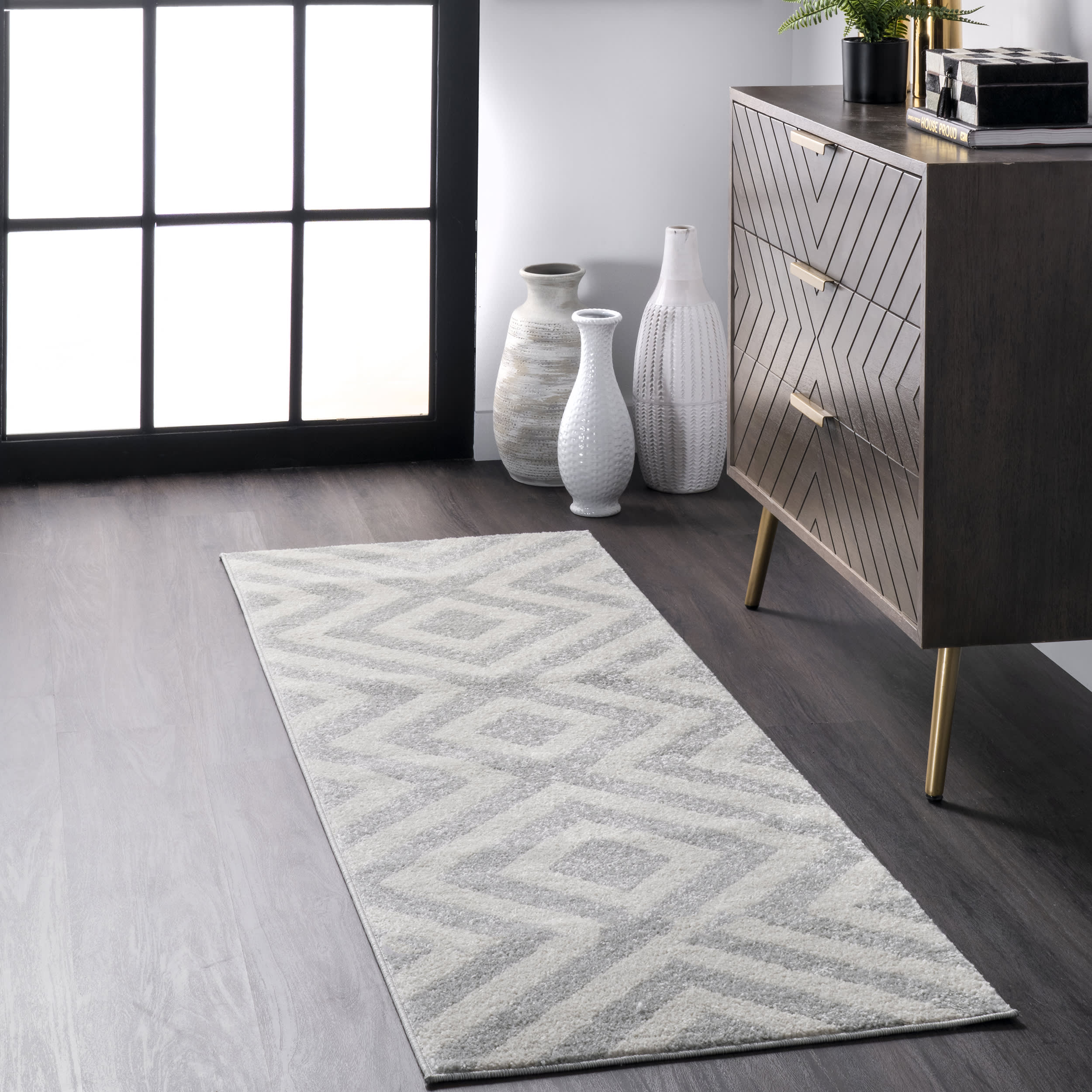 Chevron Stripes Area Rug - Light Grey Soft Plush Carpet for Living Room, Bedroom, Nursery - Non-Slip Backing & Easy to Clean