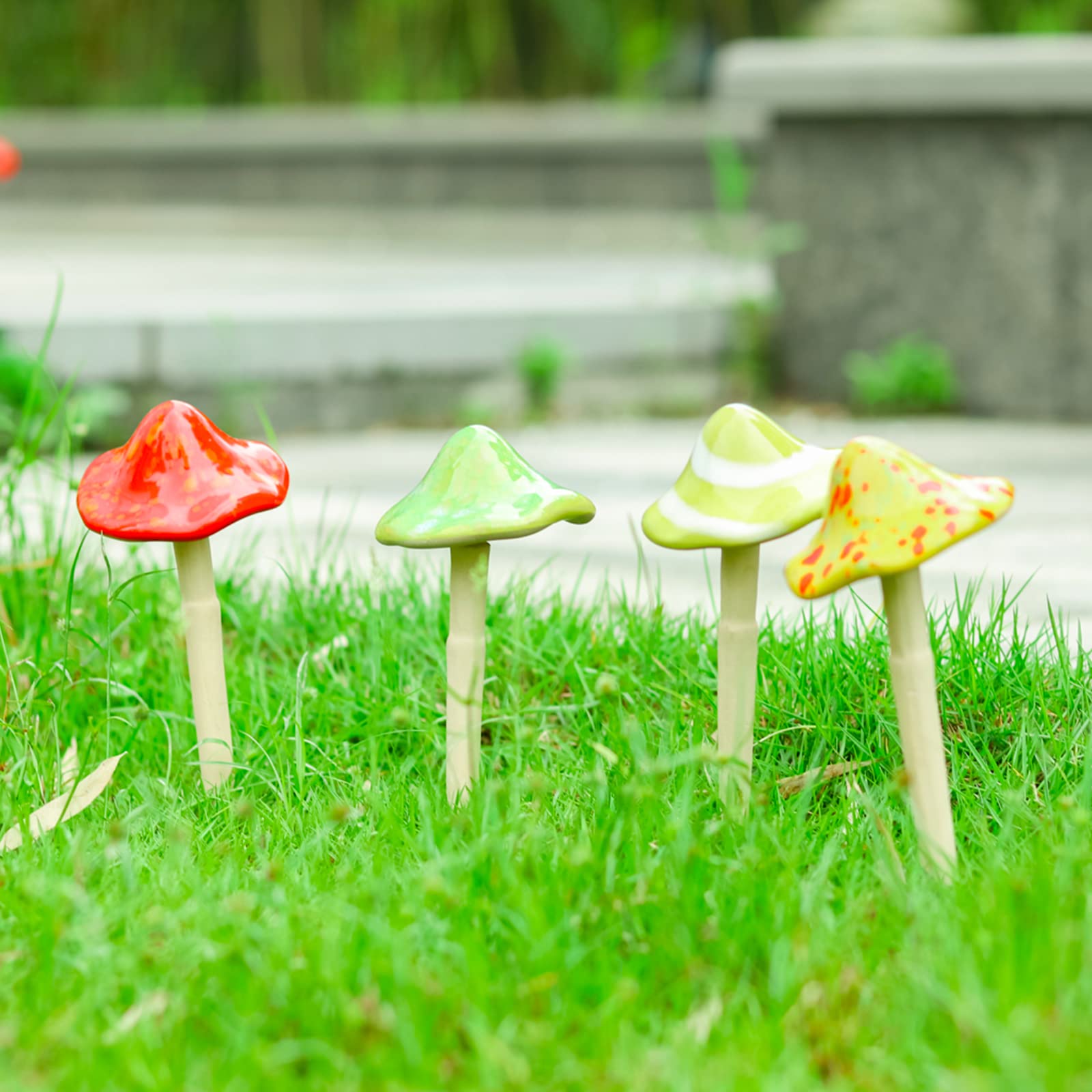 4pcs Ceramic Mushroom Garden Decor - Handmade Mushroom Statues for Fairy Garden, Lawn Ornament, Yard & Patio Decor - Perfect for Outdoor Garden, Fairy Tale Scenes & Home Landscaping