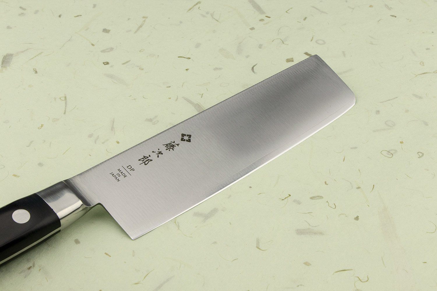 TOJIRO CLASSIC Japanese Nakiri Knife 165mm - High Carbon Stainless Steel Vegetable Knife for Professional Chefs & Home Cooking - Perfect for Chopping, Slicing, and Dicing Vegetables