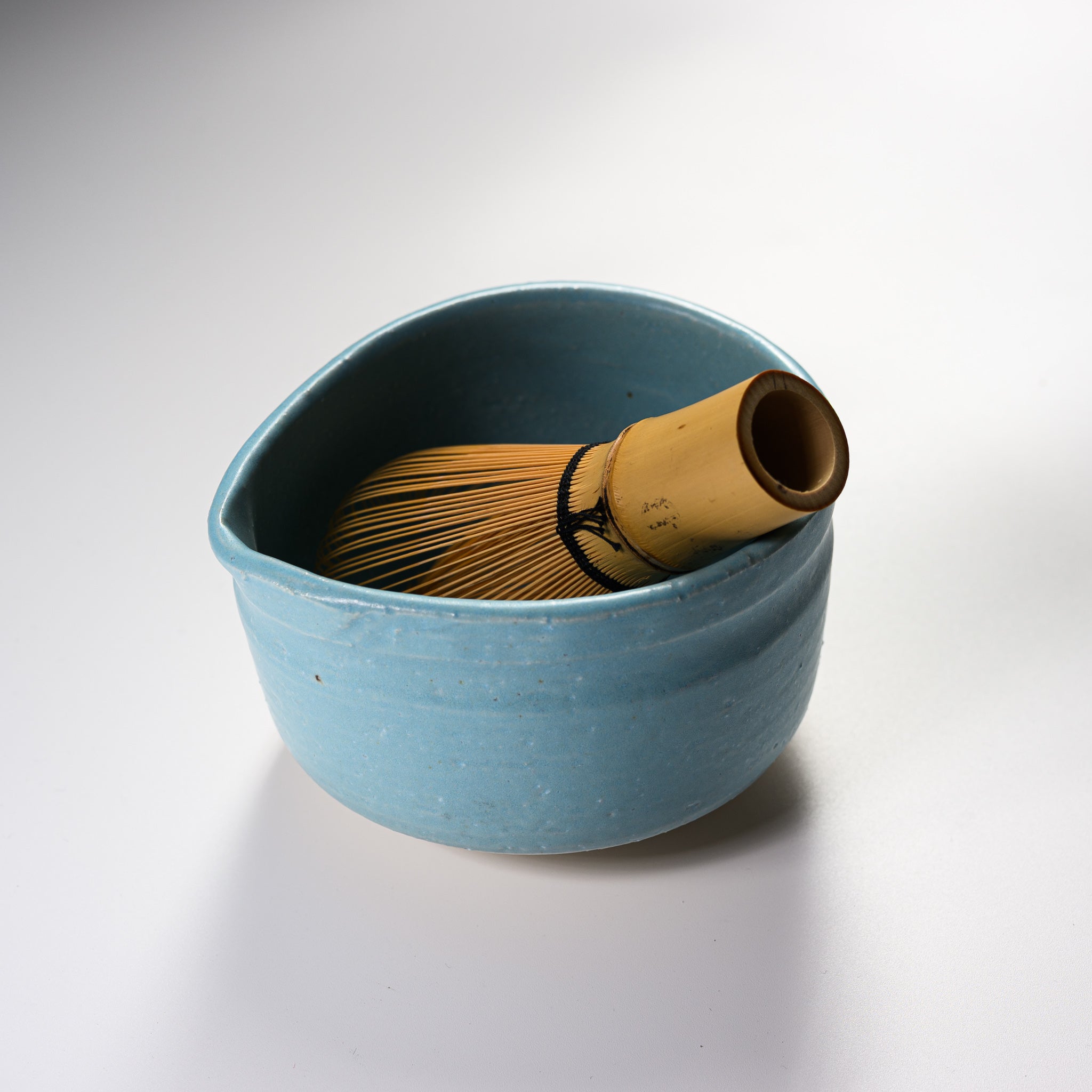 Premium Matcha Bowl with Spout - Handcrafted Matt Blue Ceramic Tea Cup for Japanese Tea Ceremony | Ideal for Matcha, Green Tea, and Traditional Tea Drinking Rituals