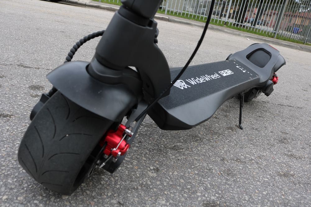 2020 Mercane WideWheel Pro 1000W Electric Scooter - Fast & Powerful Commuter Scooter for Adults - Perfect for Urban Commuting & City Rides