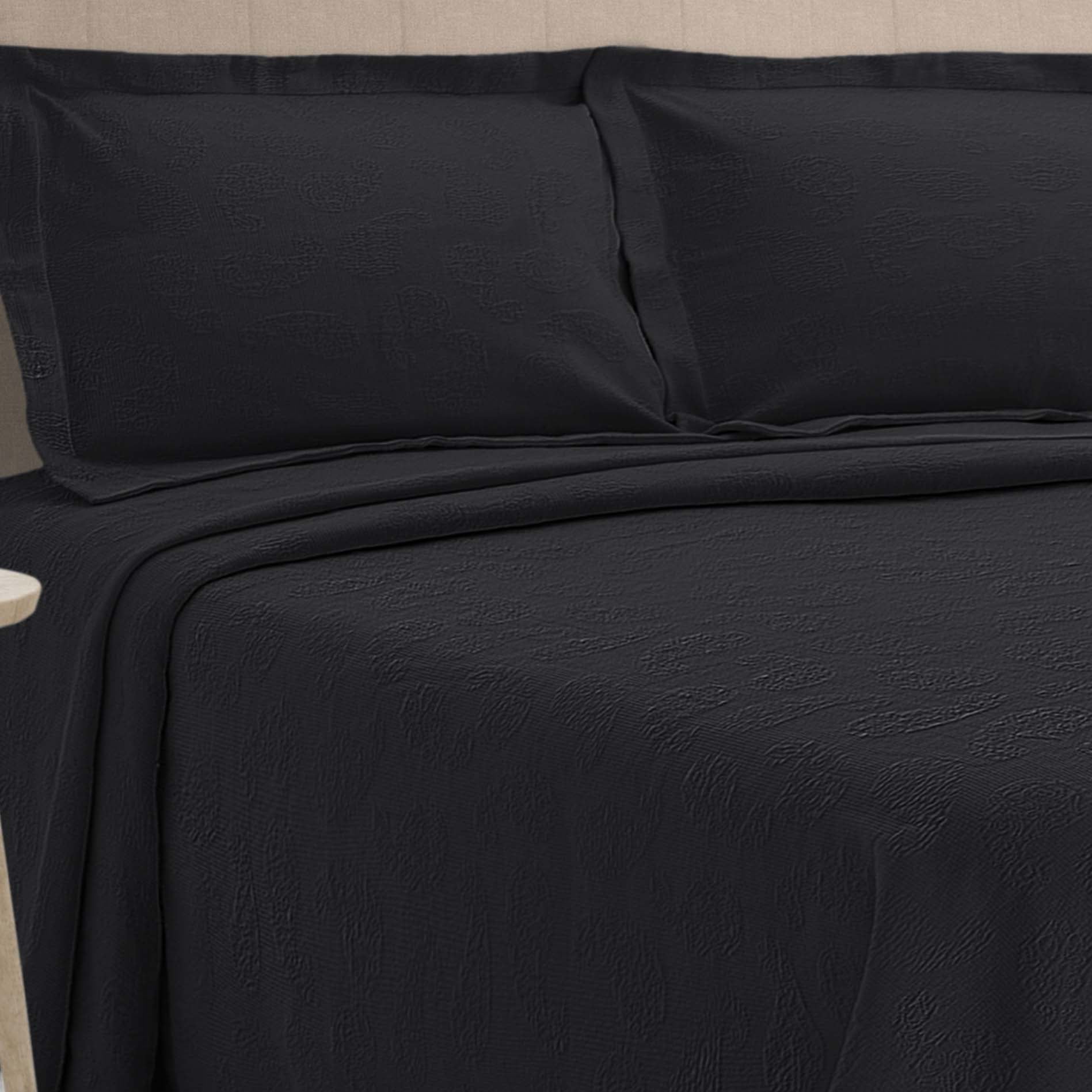 Jacquard Matelassé Paisley Floral Cotton Bedspread Set - Queen Size Luxury Bedding for Master Bedroom & Guest Room Decor