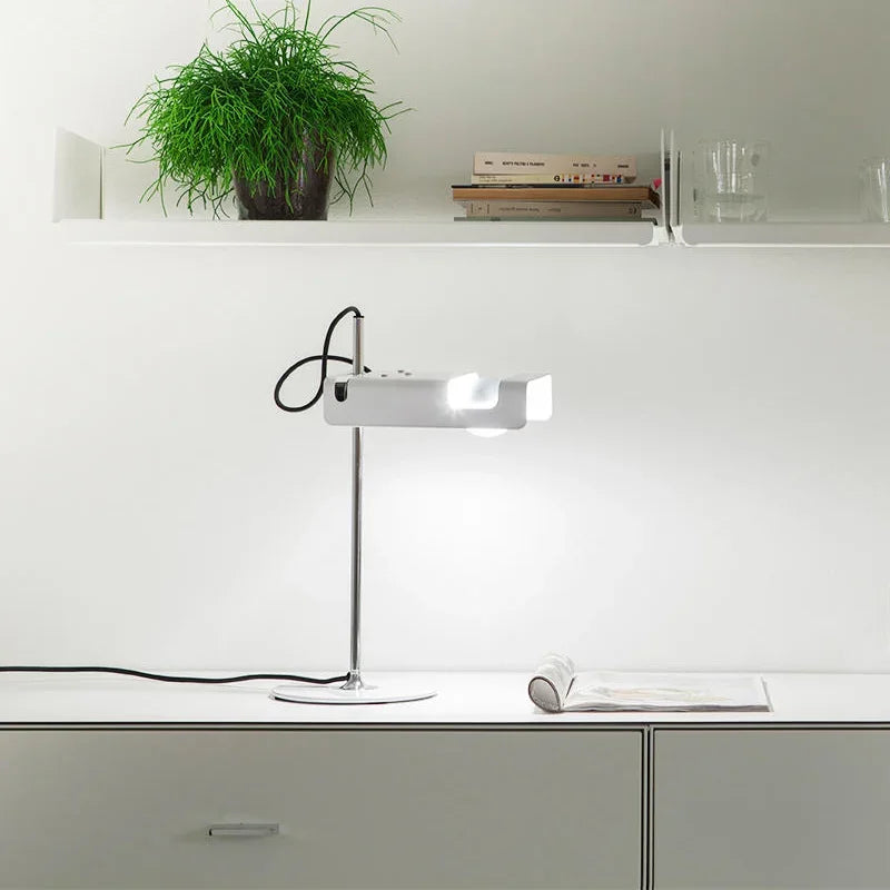 Modern Spider Table and Floor Lamp - Adjustable LED Lighting for Living Room, Bedroom, or Office - Stylish Home Decor Lighting Fixture