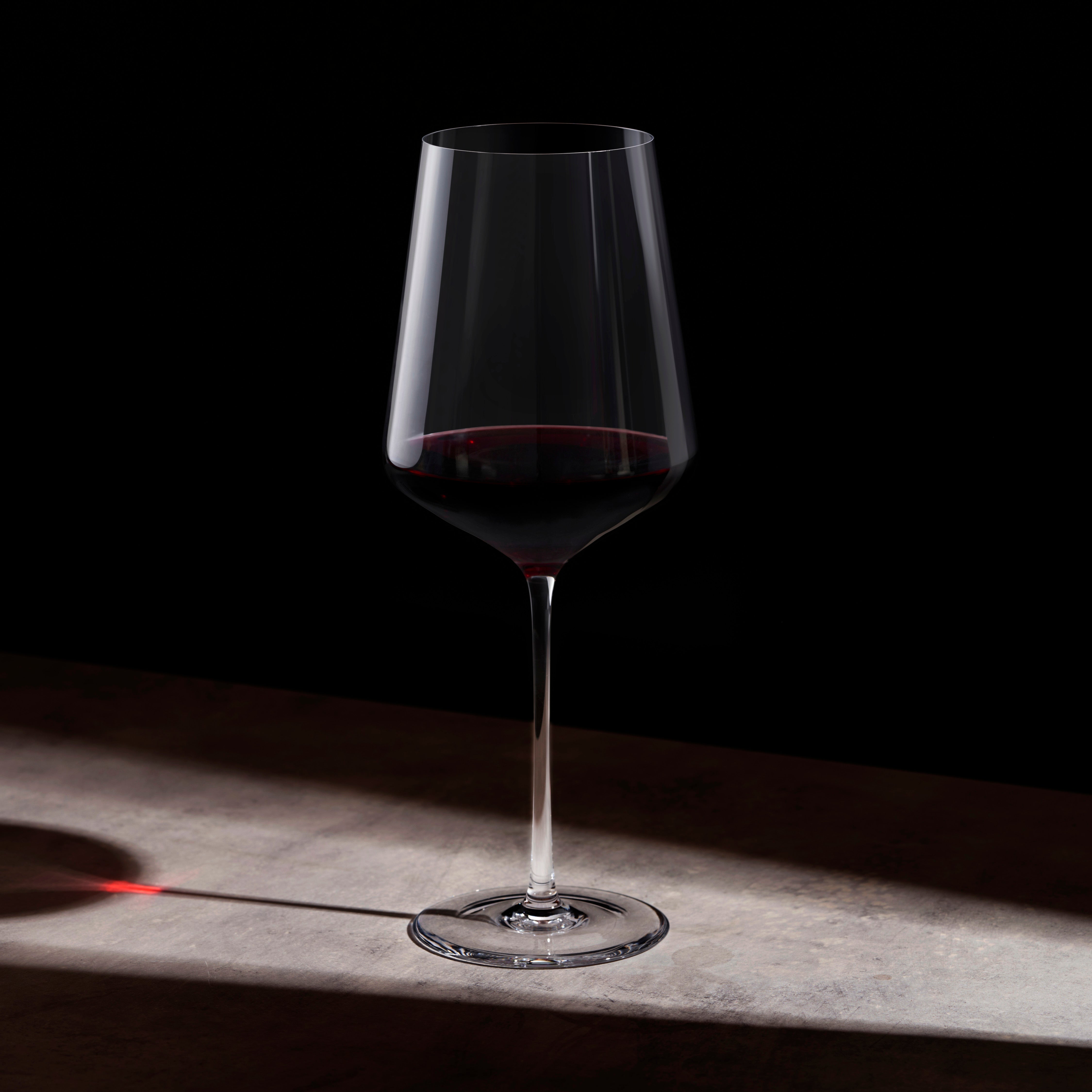 Premium Universal Wine Glasses Set of 4 - Elegant Stemware for Red, White & Sparkling Wine - Perfect for Dinner Parties, Weddings & Home Entertaining