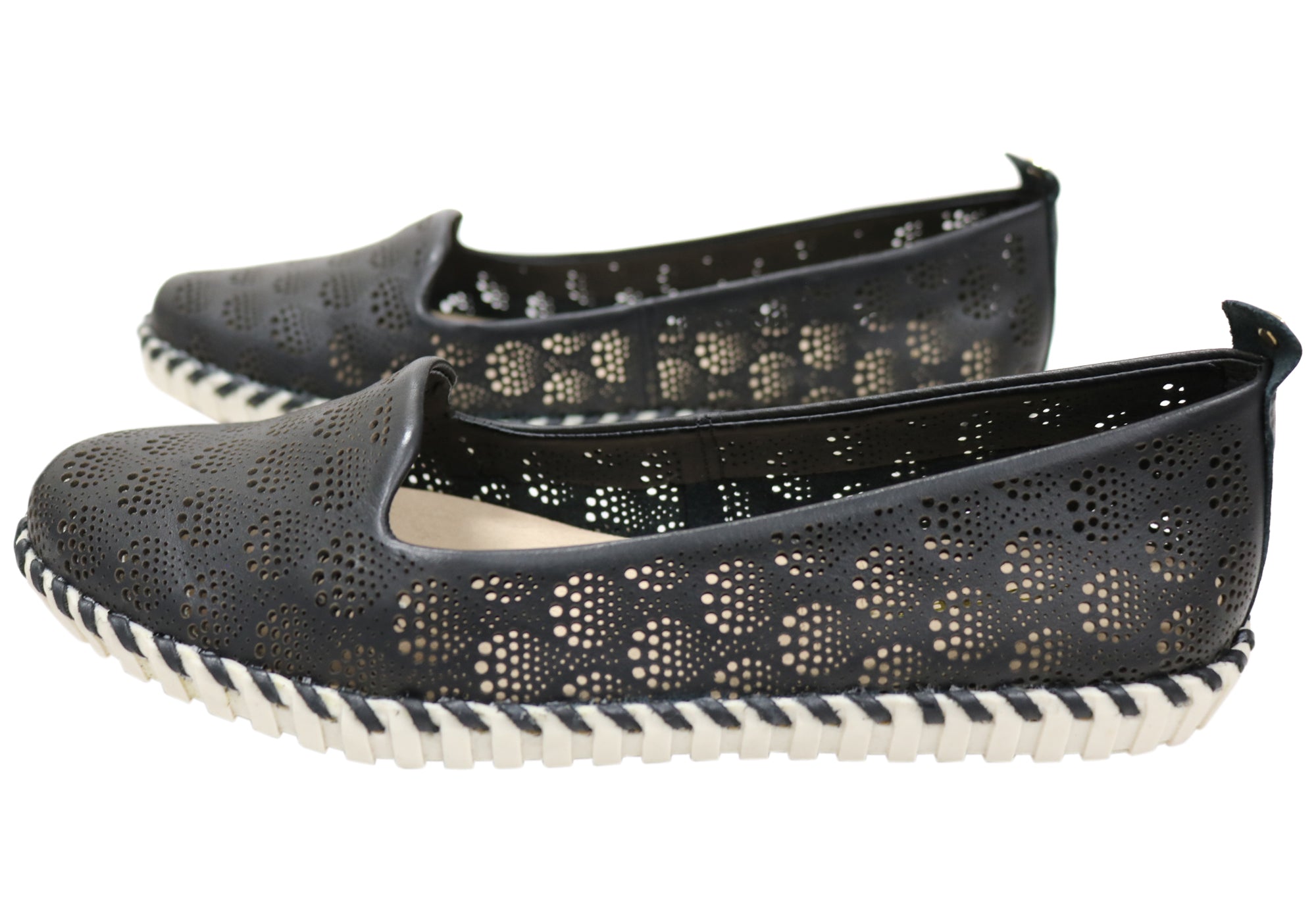 Bottero Jesabel Women's Comfortable Leather Flats Shoes - Handmade in Brazil - Perfect for Work, Travel & Everyday Wear