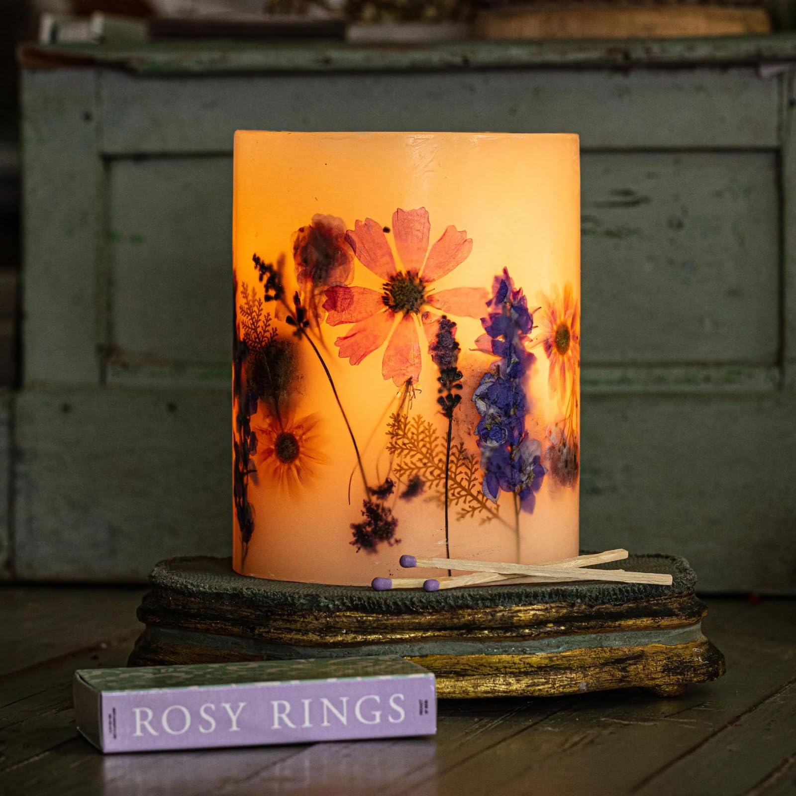 Rosy Rings Round Botanical Candle - Roman Lavender Scented Aromatherapy Candle | 6.5