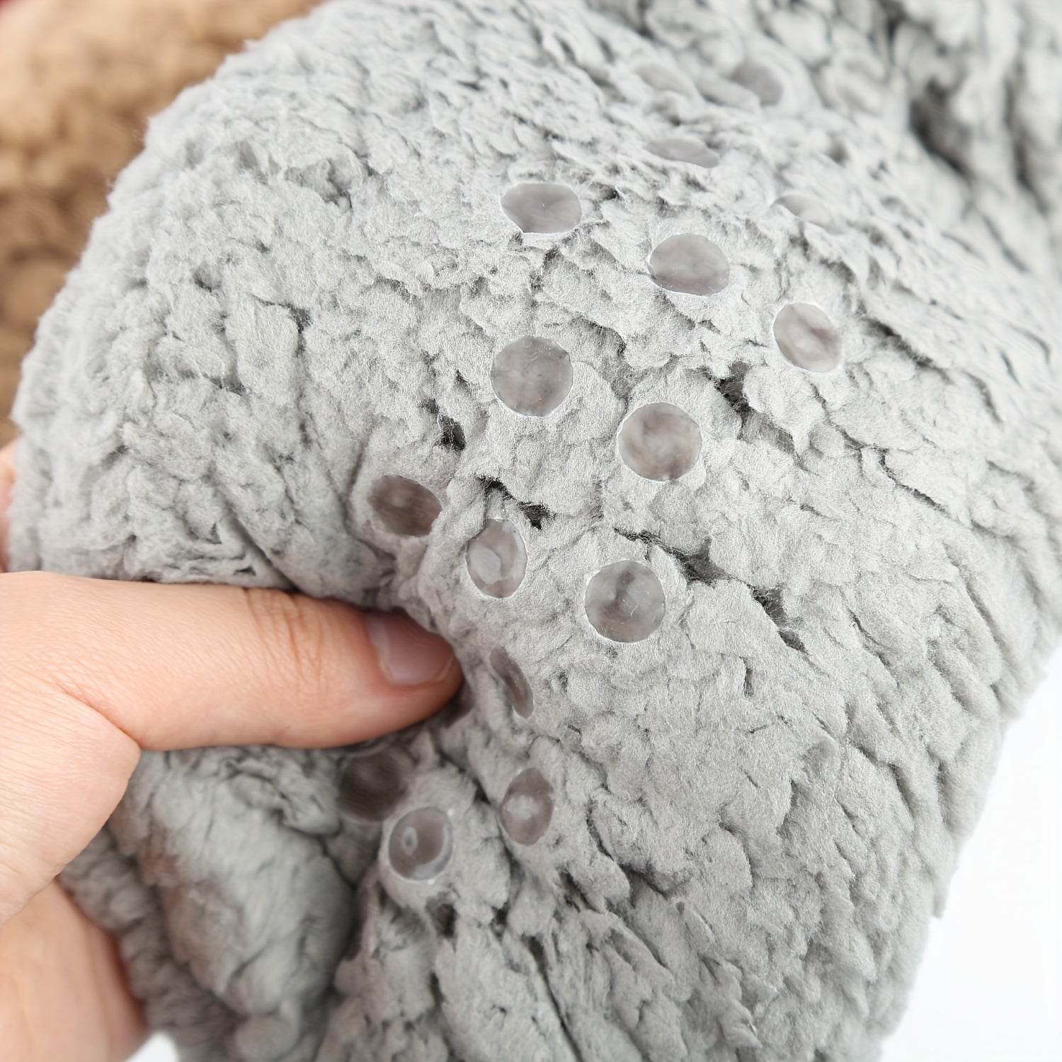 Cozy Fuzzy Bear Socks for Women & Men - Soft Winter Warm Slipper Socks with Non-Slip Grip - Perfect for Christmas Gifts, Home Relaxing & Cold Weather Comfort
