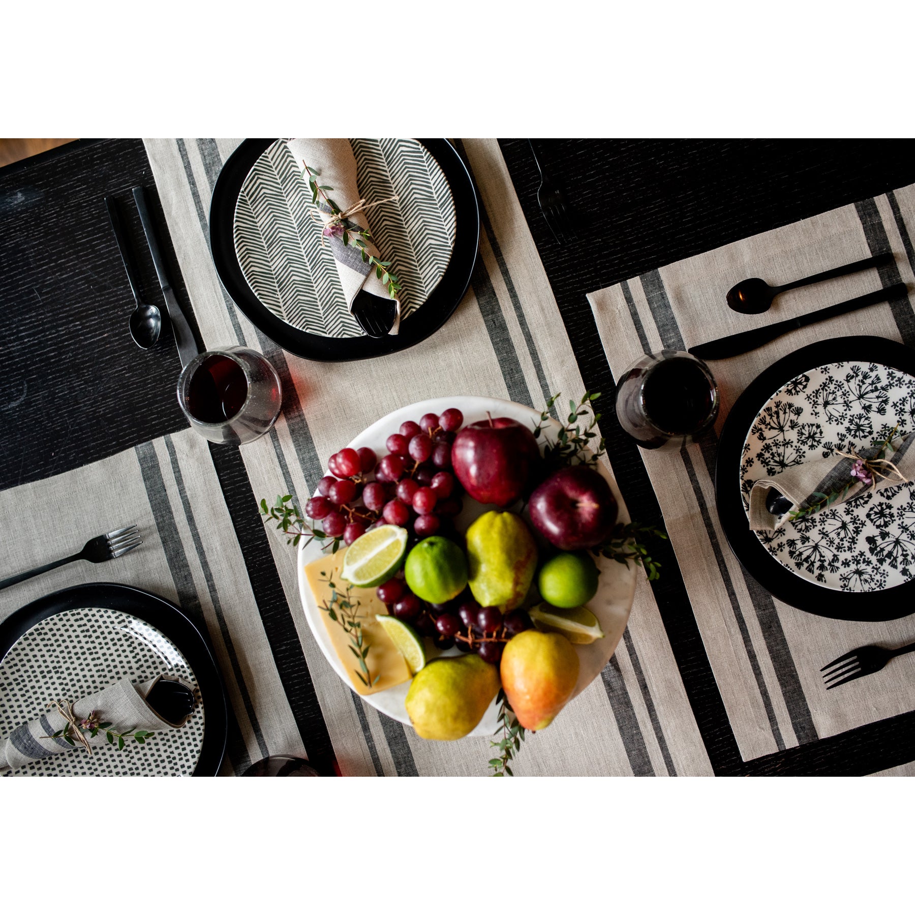 French Striped Cotton Placemats Set of 6 - Elegant Table Decor for Dining Room, Kitchen & Party Settings - Washable & Durable Table Mats for Everyday Use & Special Occasions