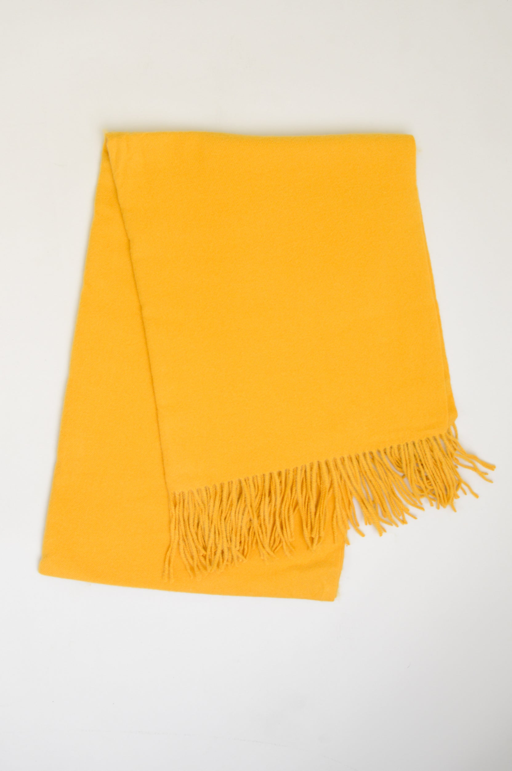 Soft & Warm Yellow Cozy Scarf for Women - Perfect for Winter Fashion & Outdoor Activities