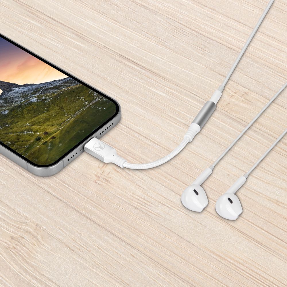 Bonelk USB C to 3.5mm Headphone Jack Adapter - Durable Audio Converter for Smartphones, Laptops & Tablets - Perfect for Music, Gaming & Calls