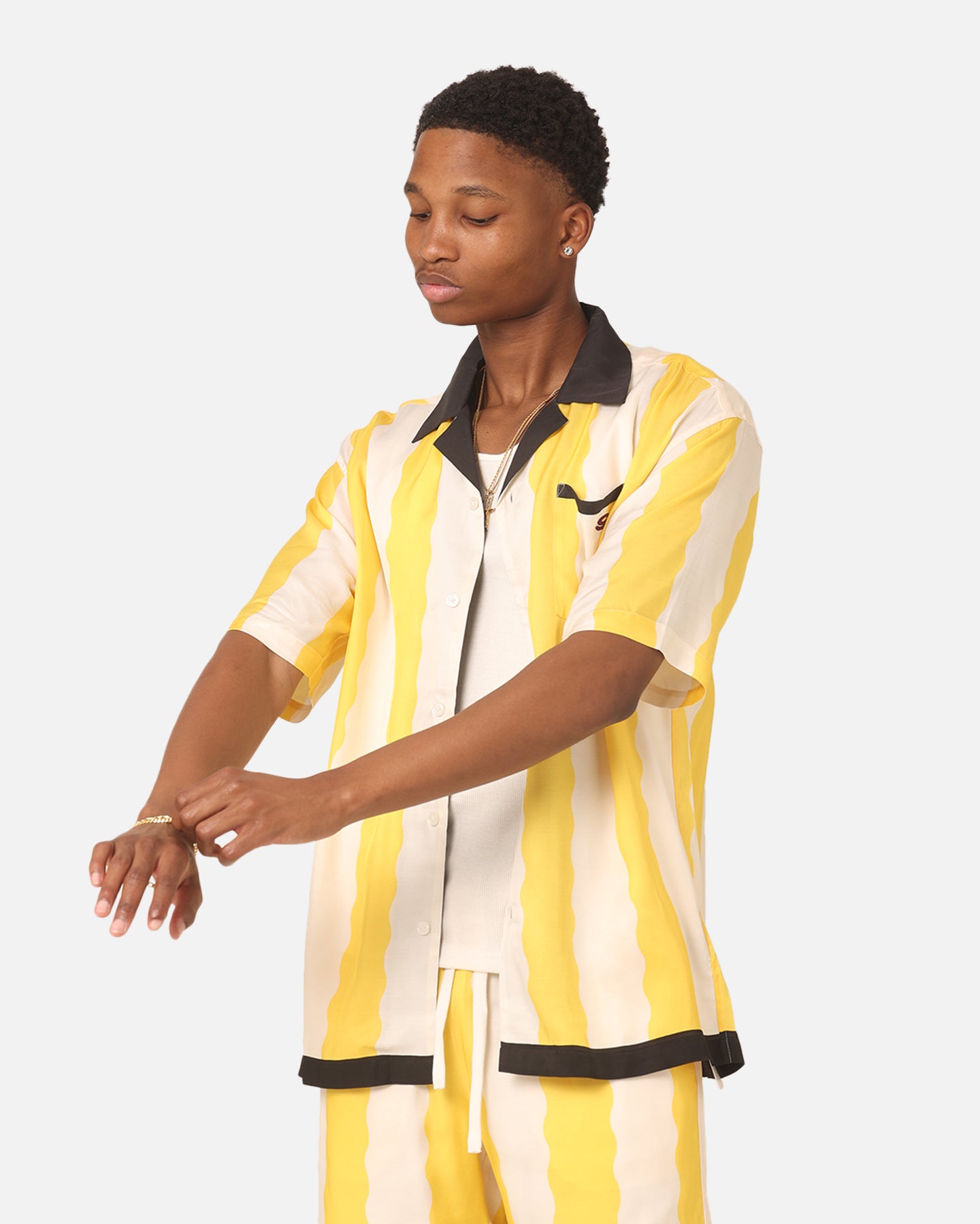 99 Cabana Bowling Short Sleeve Button Up Shirt for Men - Casual Hawaiian Aloha Shirt in Yellow/Off White - Perfect for Beach Parties, Summer Vacations & Tropical Getaways