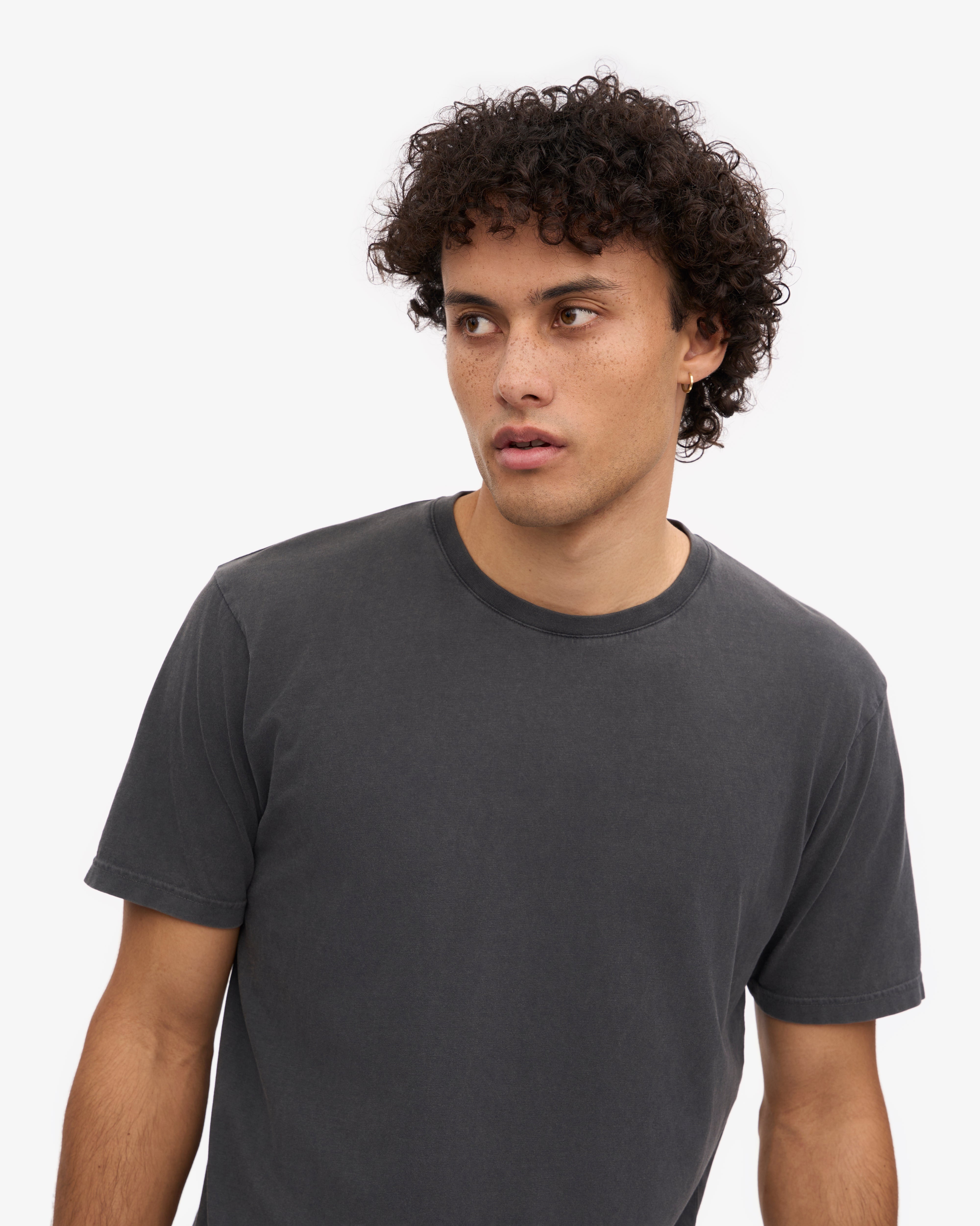 Classic Organic Cotton T-Shirt for Men & Women - Faded Black - Soft & Comfortable Casual Wear for Everyday Outfits