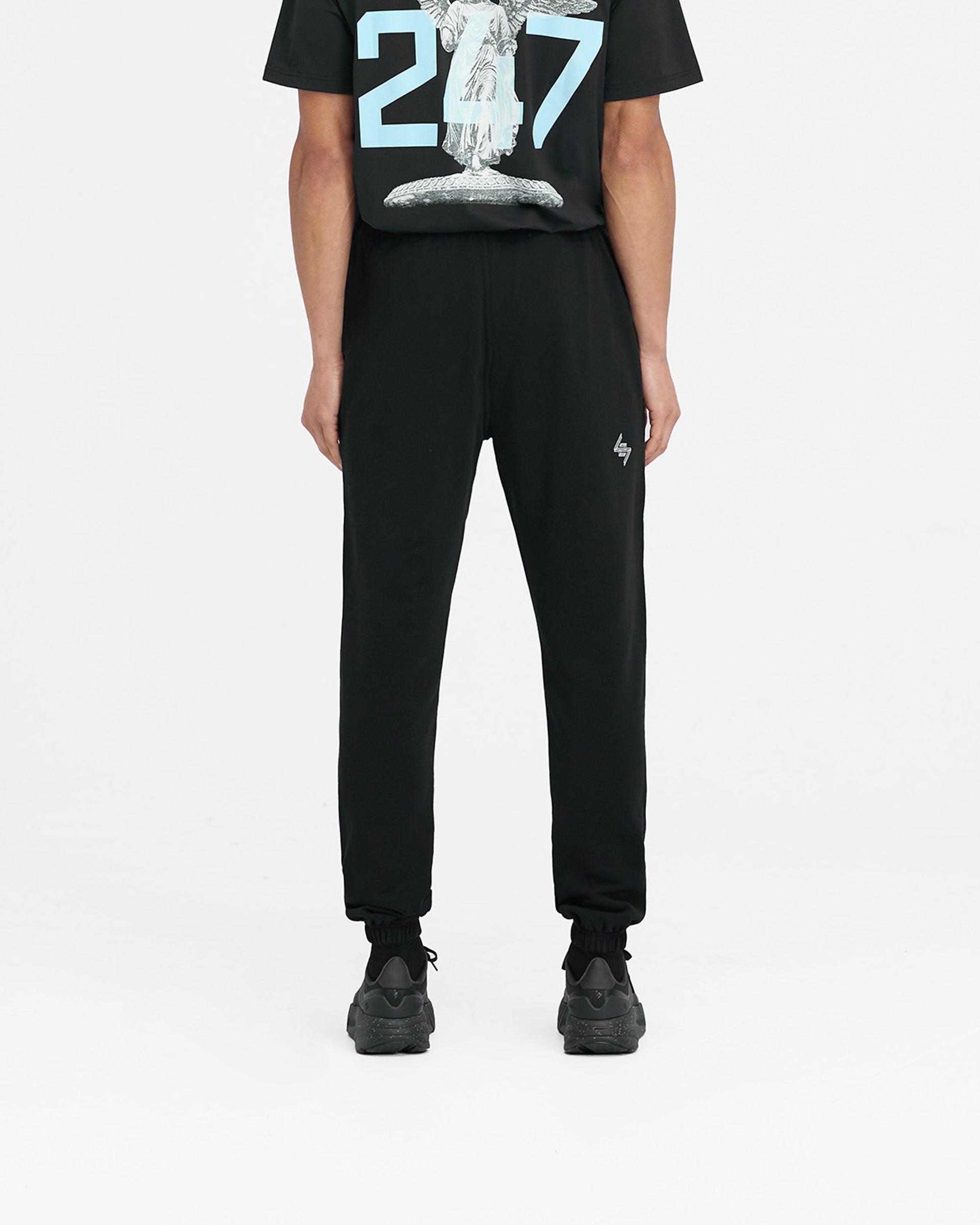247 New York Sweatpant for Men & Women - Soft Black Joggers with Pockets - Perfect for Gym, Lounge & Casual Wear