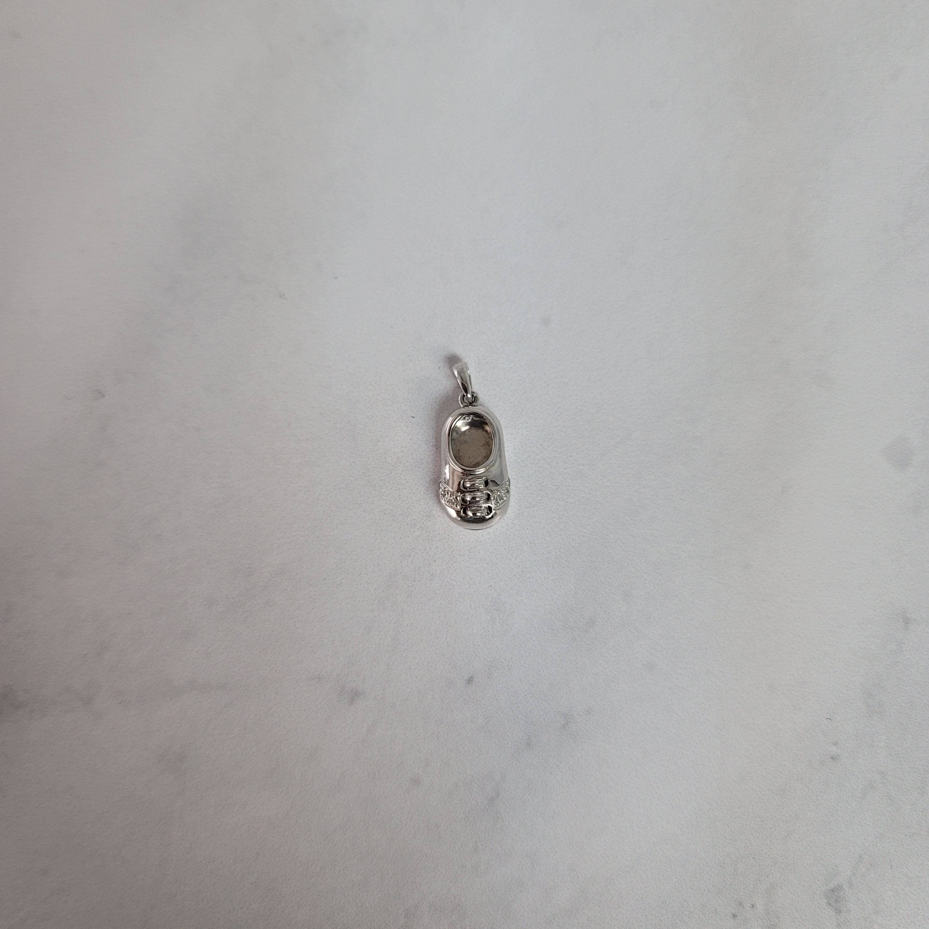 14K White Gold Baby Shoe Necklace with 0.25cttw Diamonds - Perfect Baby Shower Gift & New Mom Jewelry
